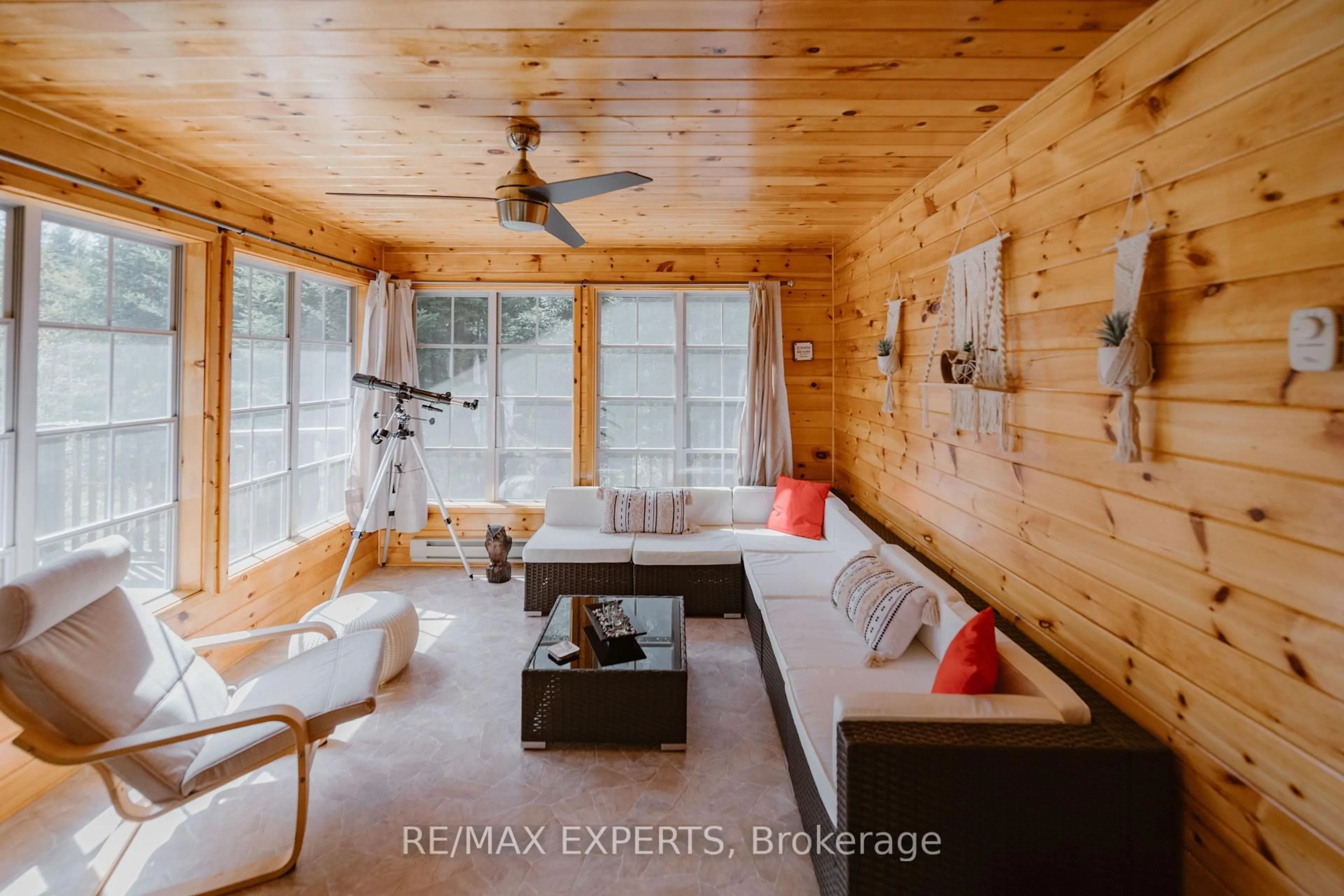 Unknown for 1216 Miriam Dr, Bracebridge Ontario P1L 1X1