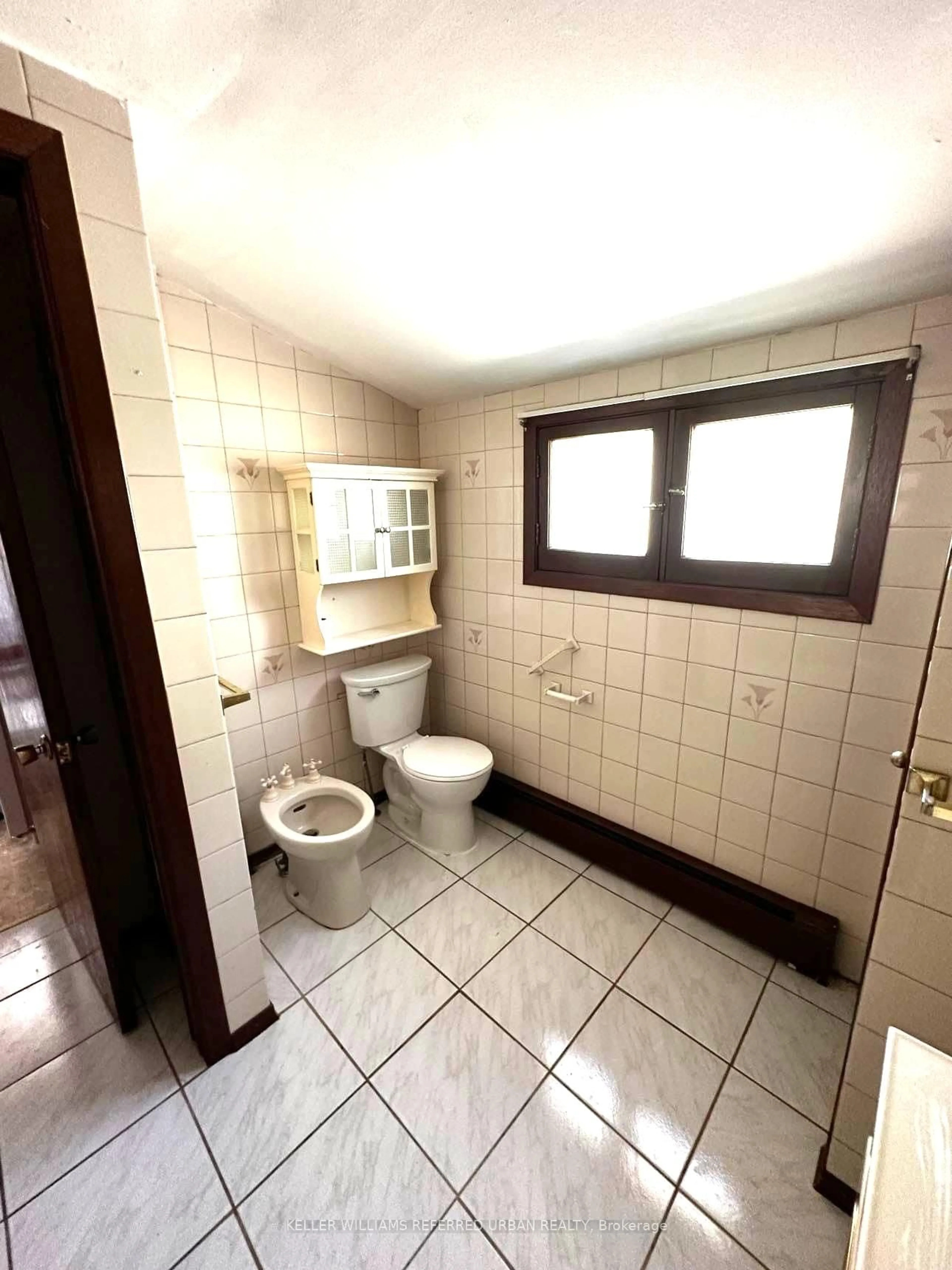 A pic of a room for 344 Fares St, Port Colborne Ontario L3K 1X1