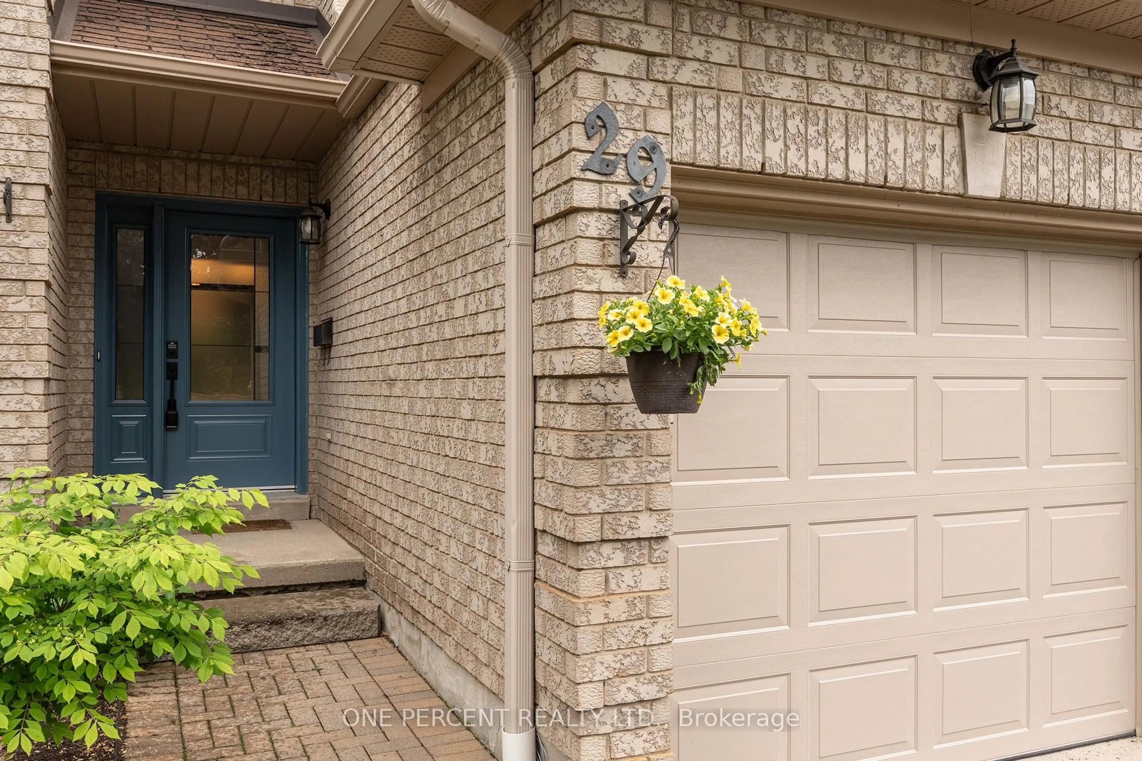 Home with brick exterior material, street for 75 Ryans Way #29, Hamilton Ontario L0R 2H5
