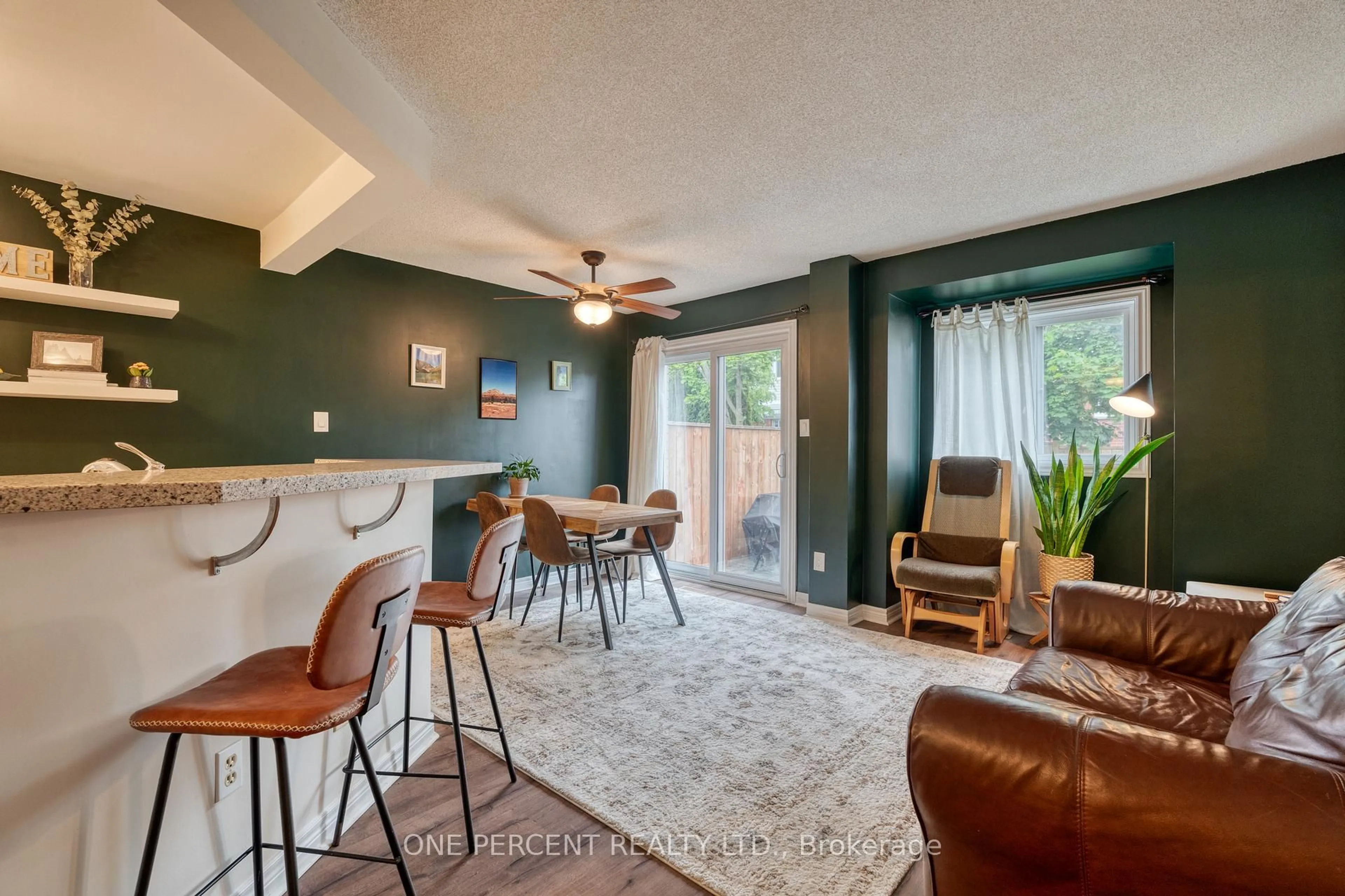 Living room with furniture, unknown for 75 Ryans Way #29, Hamilton Ontario L0R 2H5
