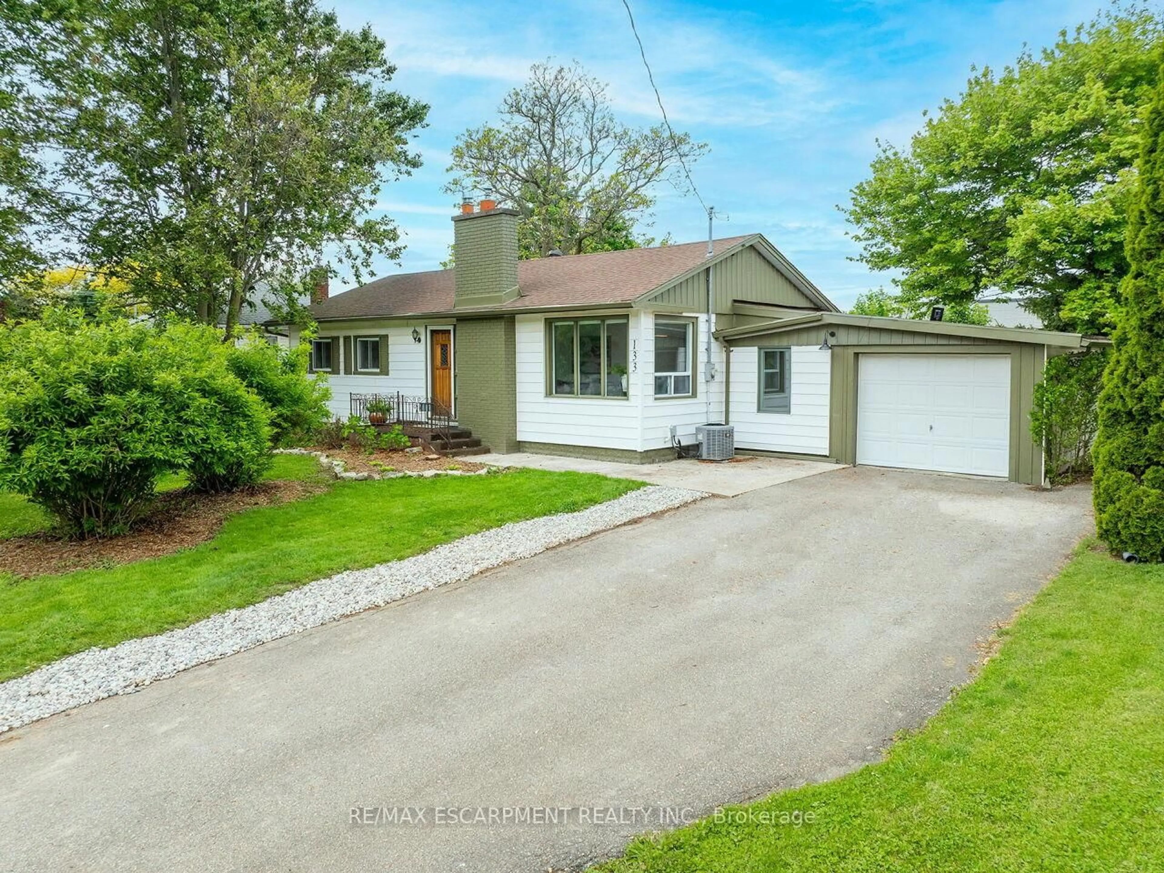 Unknown for 133 Willson Rd, Welland Ontario L3C 2T5