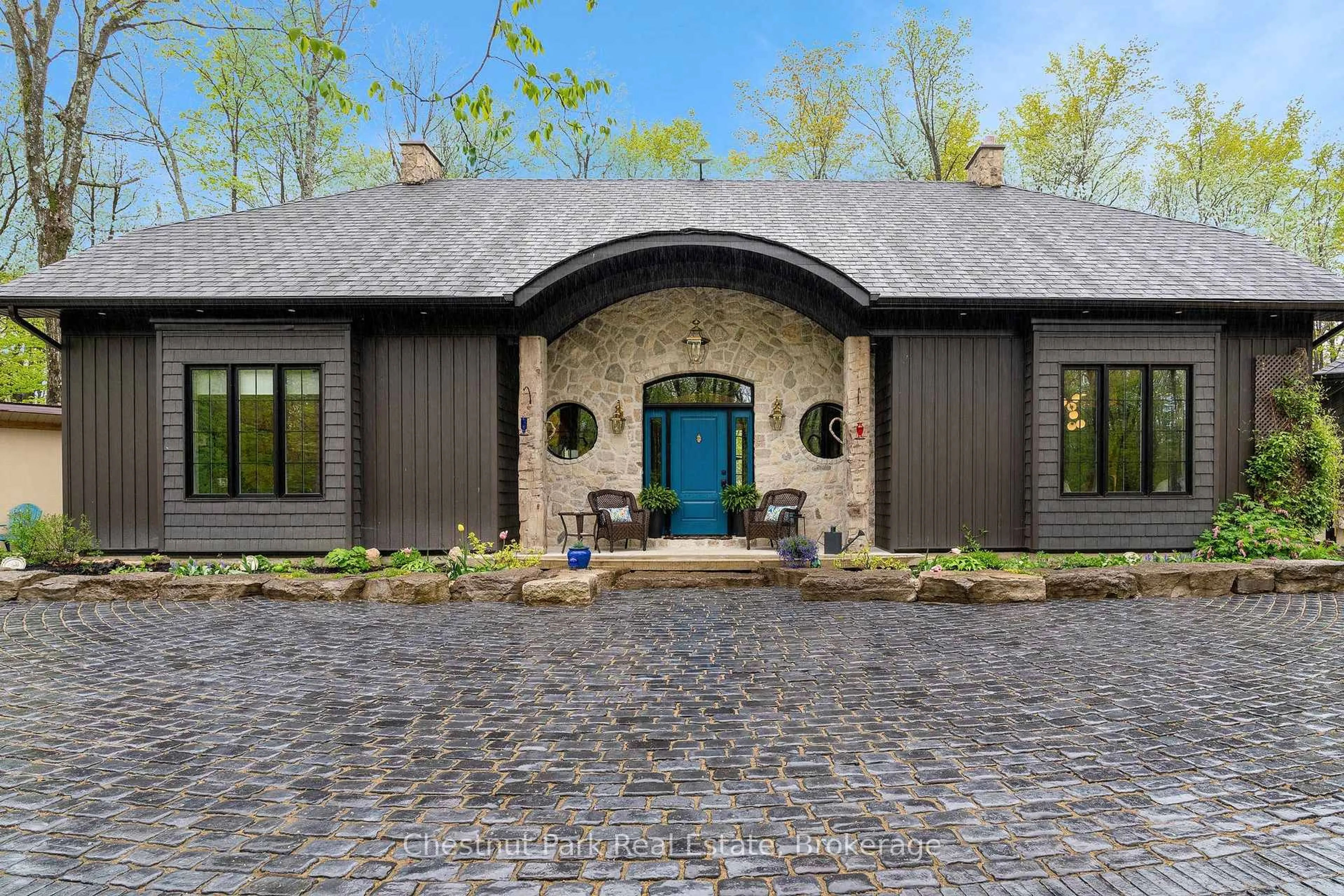 Home with brick exterior material, street for 583724 Sideroad 60 N/A, Chatsworth Ontario N0H 1R0