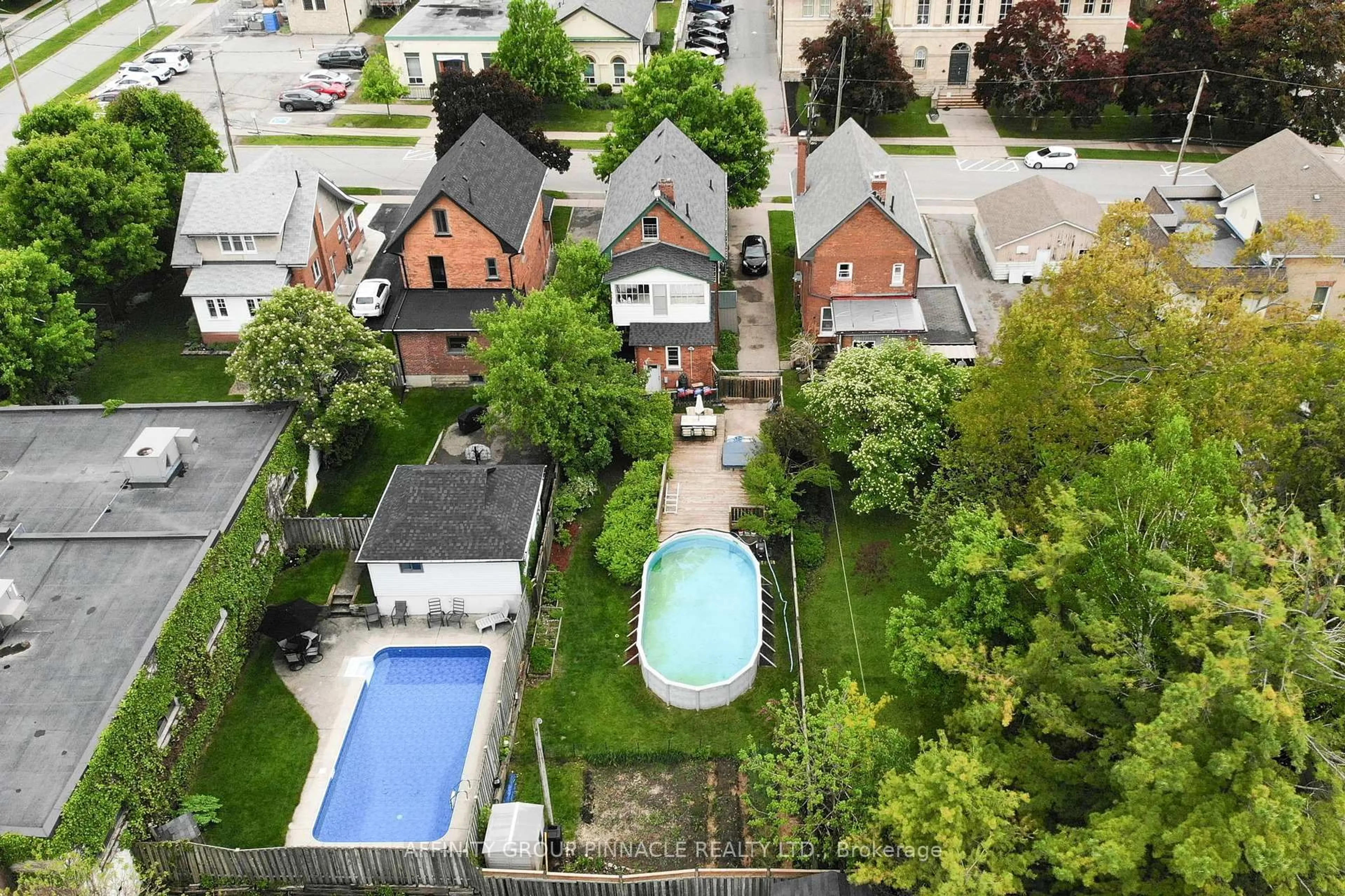 A pic from outside/outdoor area/front of a property/back of a property/a pic from drone, city buildings view from balcony for 25 Francis St, Kawartha Lakes Ontario K9V 5R8