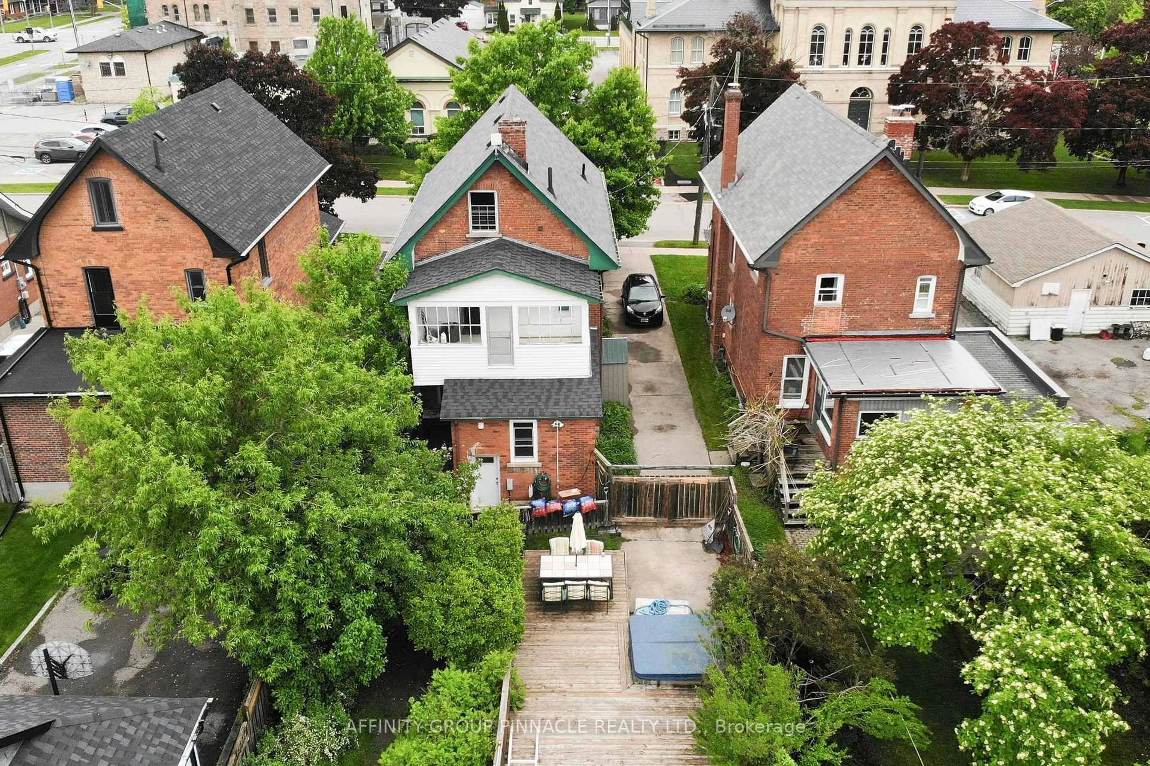 A pic from outside/outdoor area/front of a property/back of a property/a pic from drone, city buildings view from balcony for 25 Francis St, Kawartha Lakes Ontario K9V 5R8