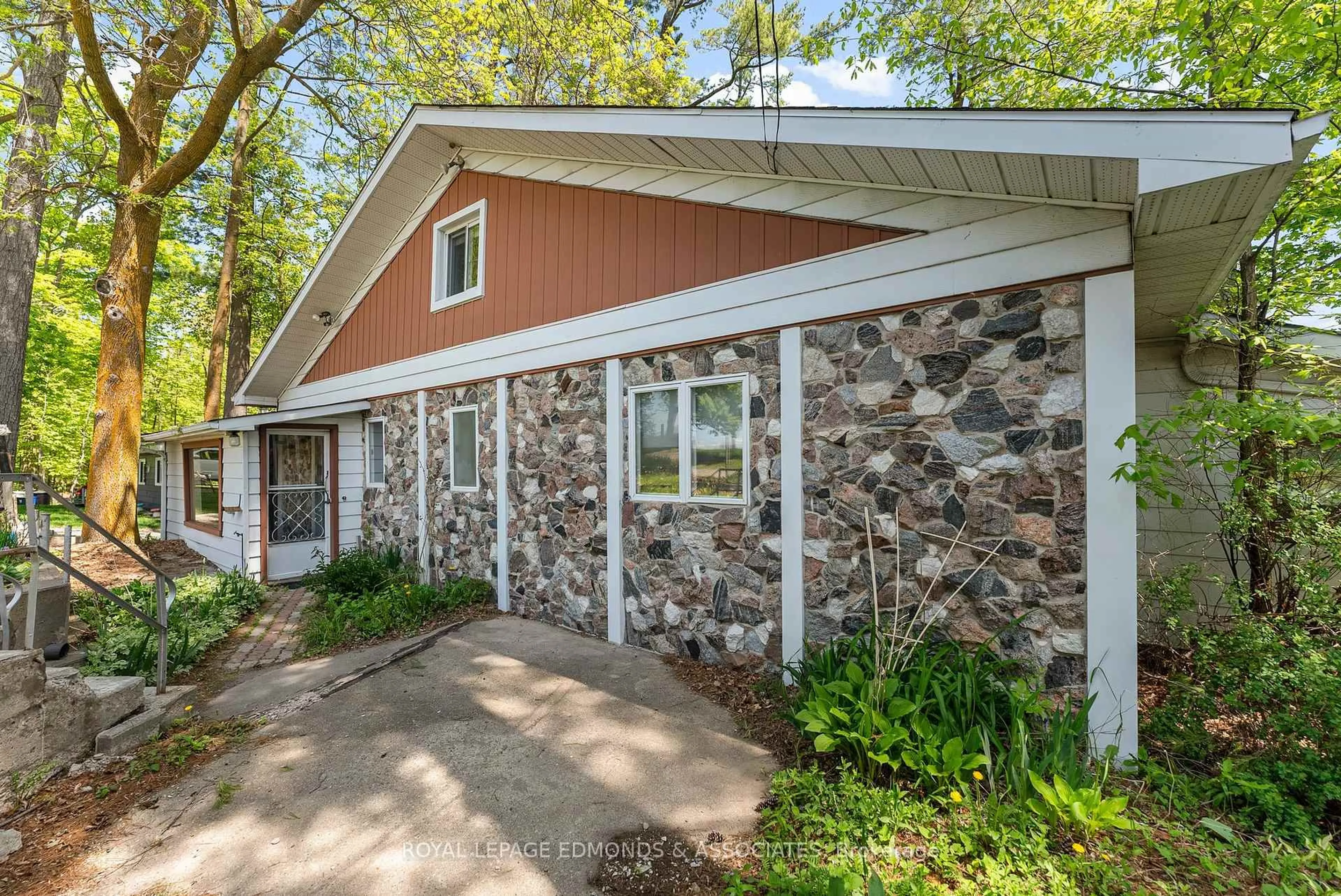 Unknown for 87 Cobble Stone Lane, Cobden Ontario K0J 1K0