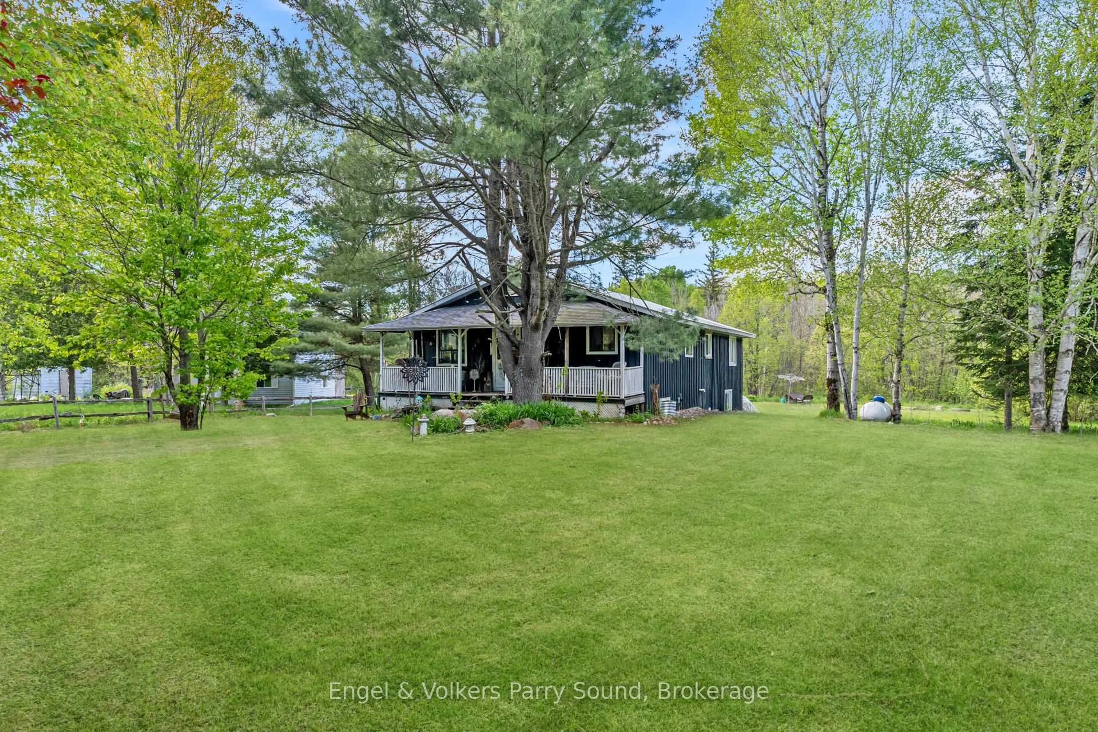 A pic from outside/outdoor area/front of a property/back of a property/a pic from drone, water/lake/river/ocean view for 34 Gordon Point Rd, Magnetawan Ontario P0A 1P0