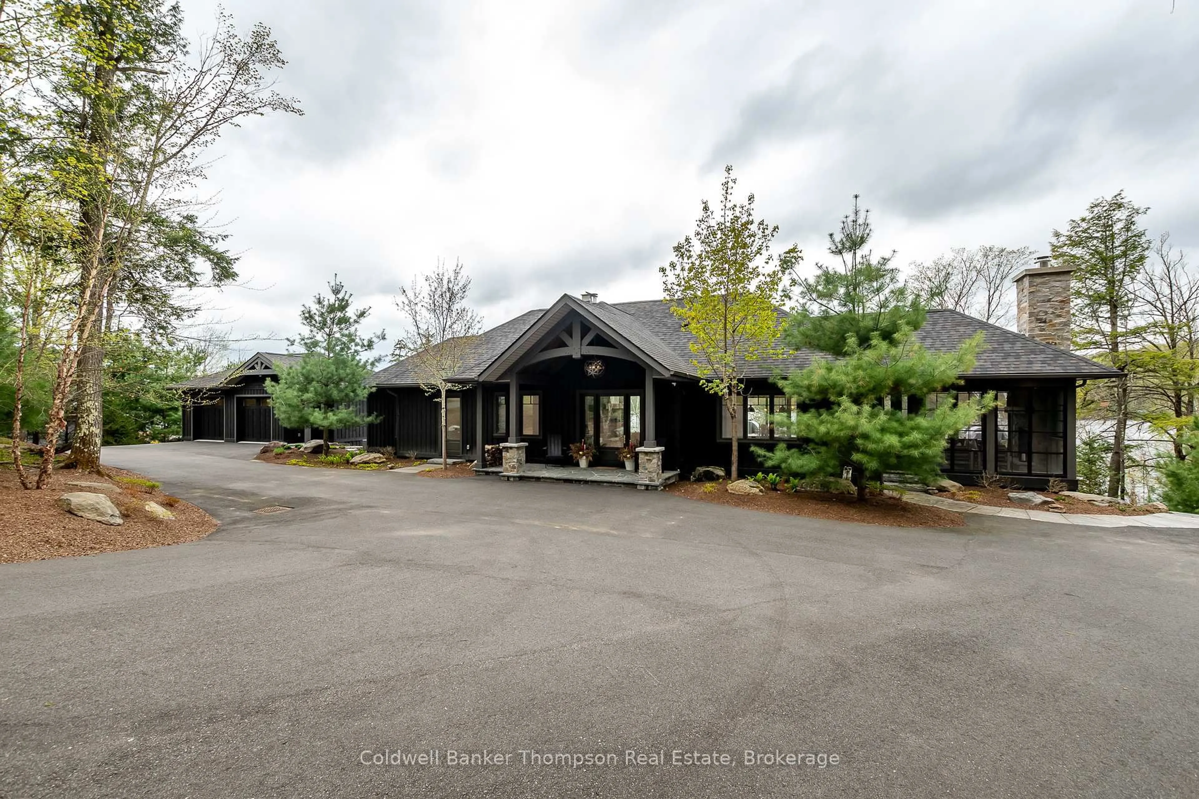 Unknown for 414 Grassmere Resort Rd, Huntsville Ontario P1H 2J6
