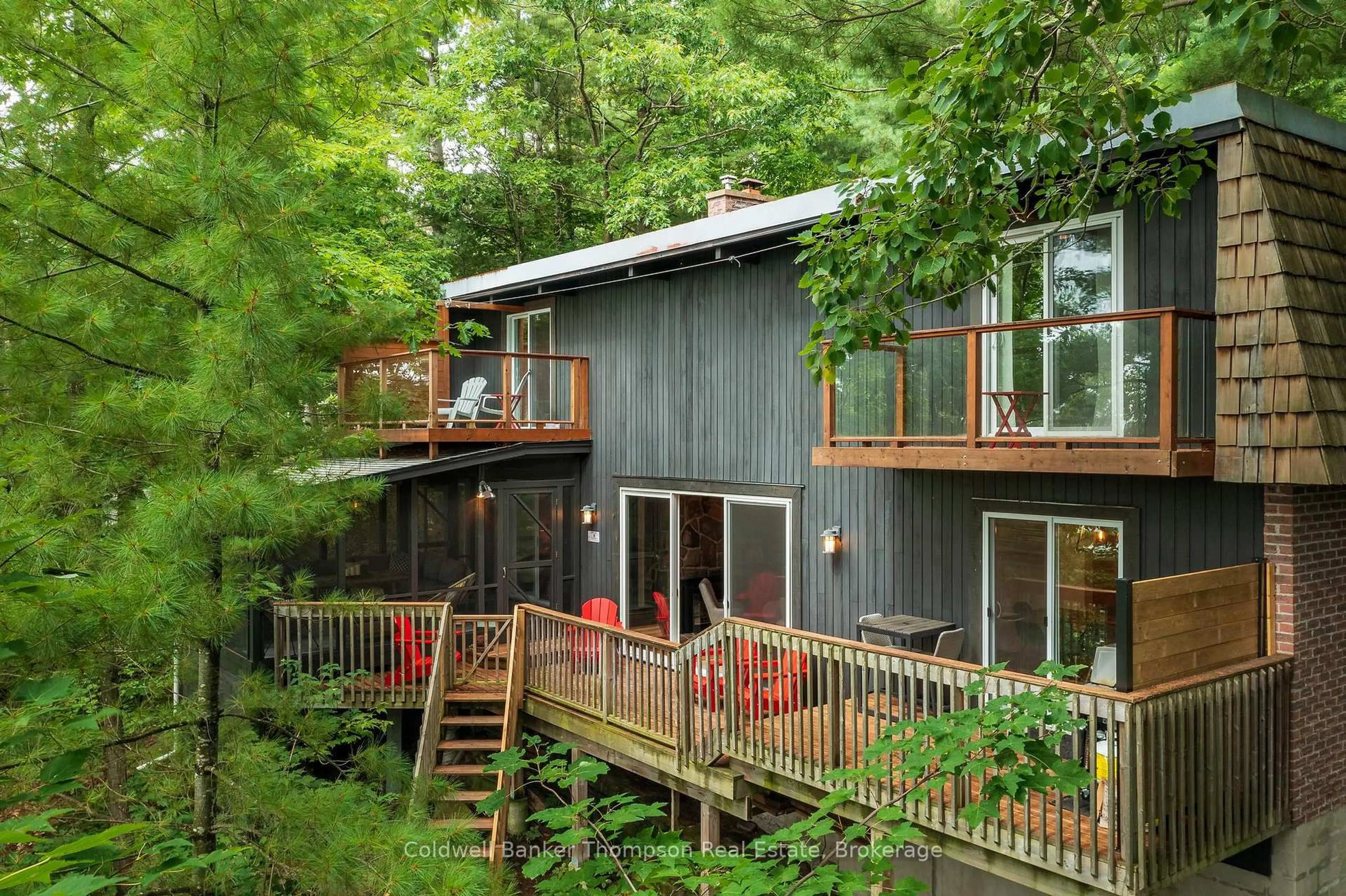 Patio, unknown for 148 GOLDEN PHEASANT Dr, Huntsville Ontario P1H 1B3