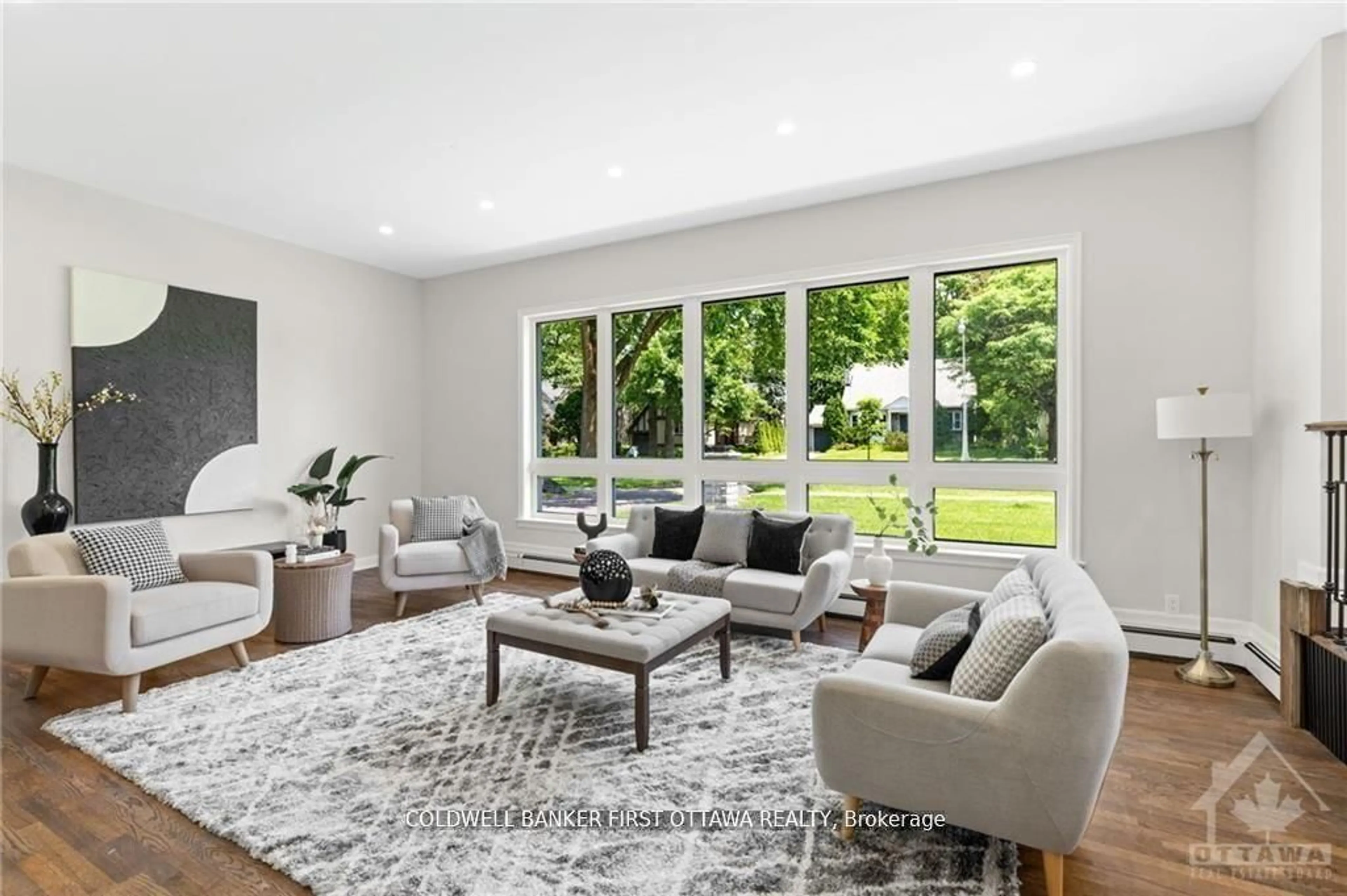 Living room with furniture, unknown for 214 ISLAND PARK Dr, Ottawa Ontario K1Y 0A4