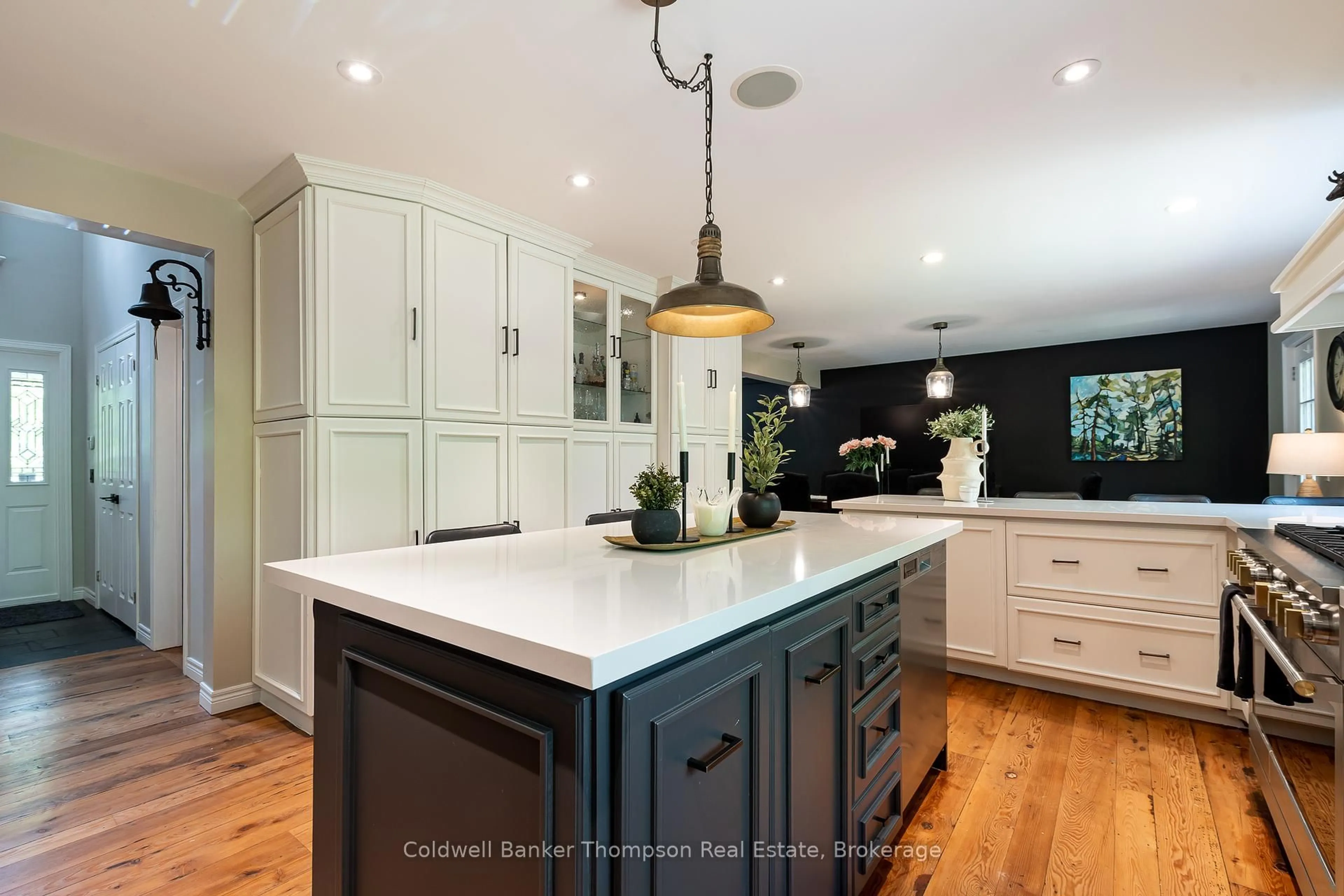 Open concept kitchen, unknown for 24 Brian Rd, Bracebridge Ontario P1L 1A5