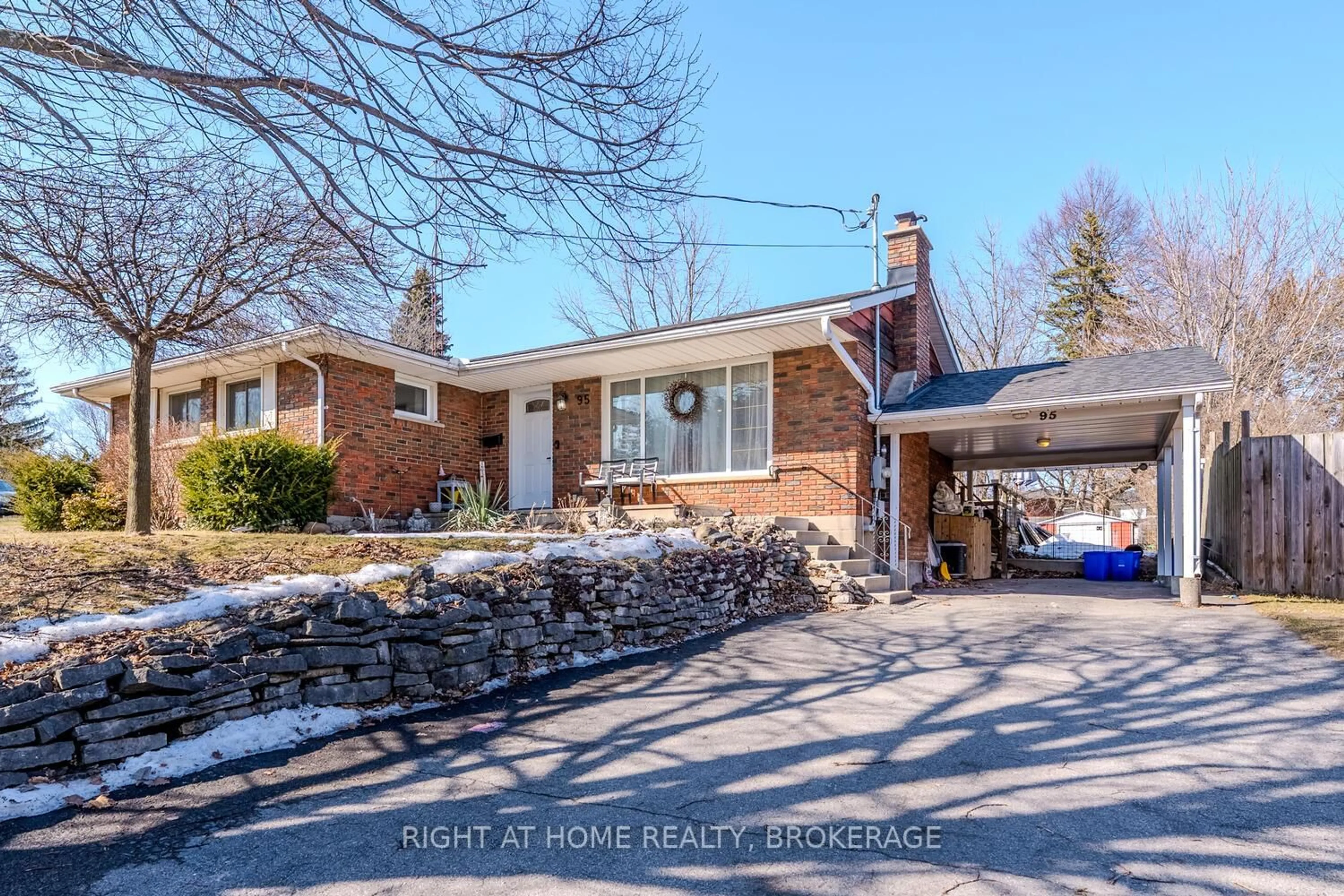 Home with brick exterior material, street for 95 Silver St, Brant Ontario N3L 1T8