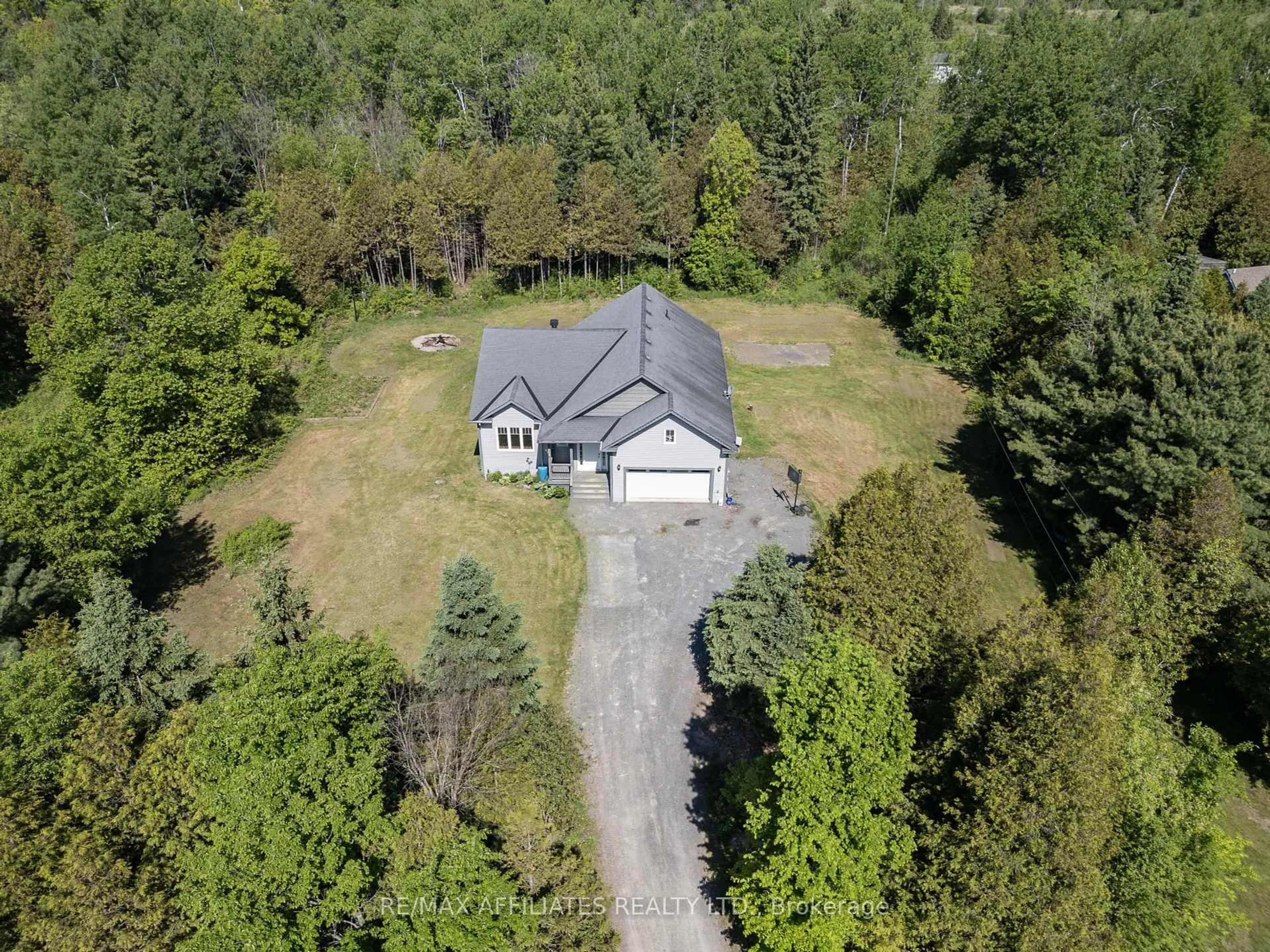 A pic from outside/outdoor area/front of a property/back of a property/a pic from drone, unknown for 150 Franktown Cemetery Rd, Smiths Falls Ontario K7A 4S7
