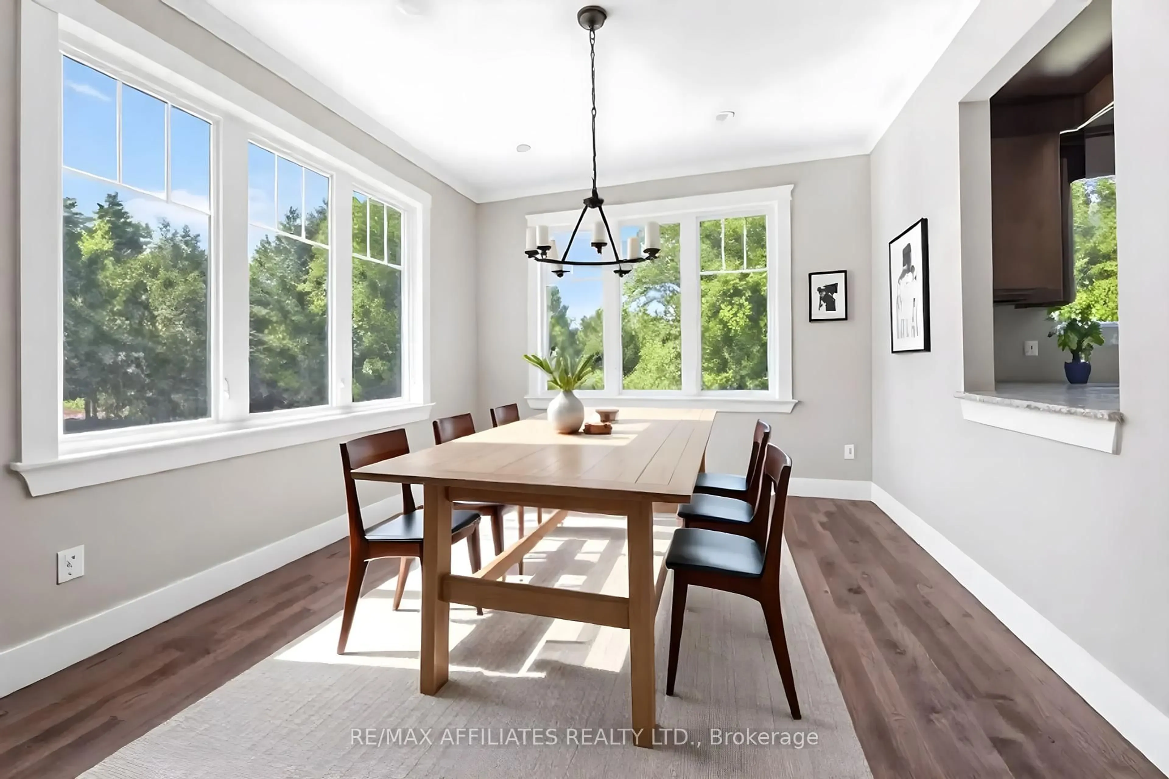 Dining room, wood/laminate floor for 150 Franktown Cemetery Rd, Smiths Falls Ontario K7A 4S7