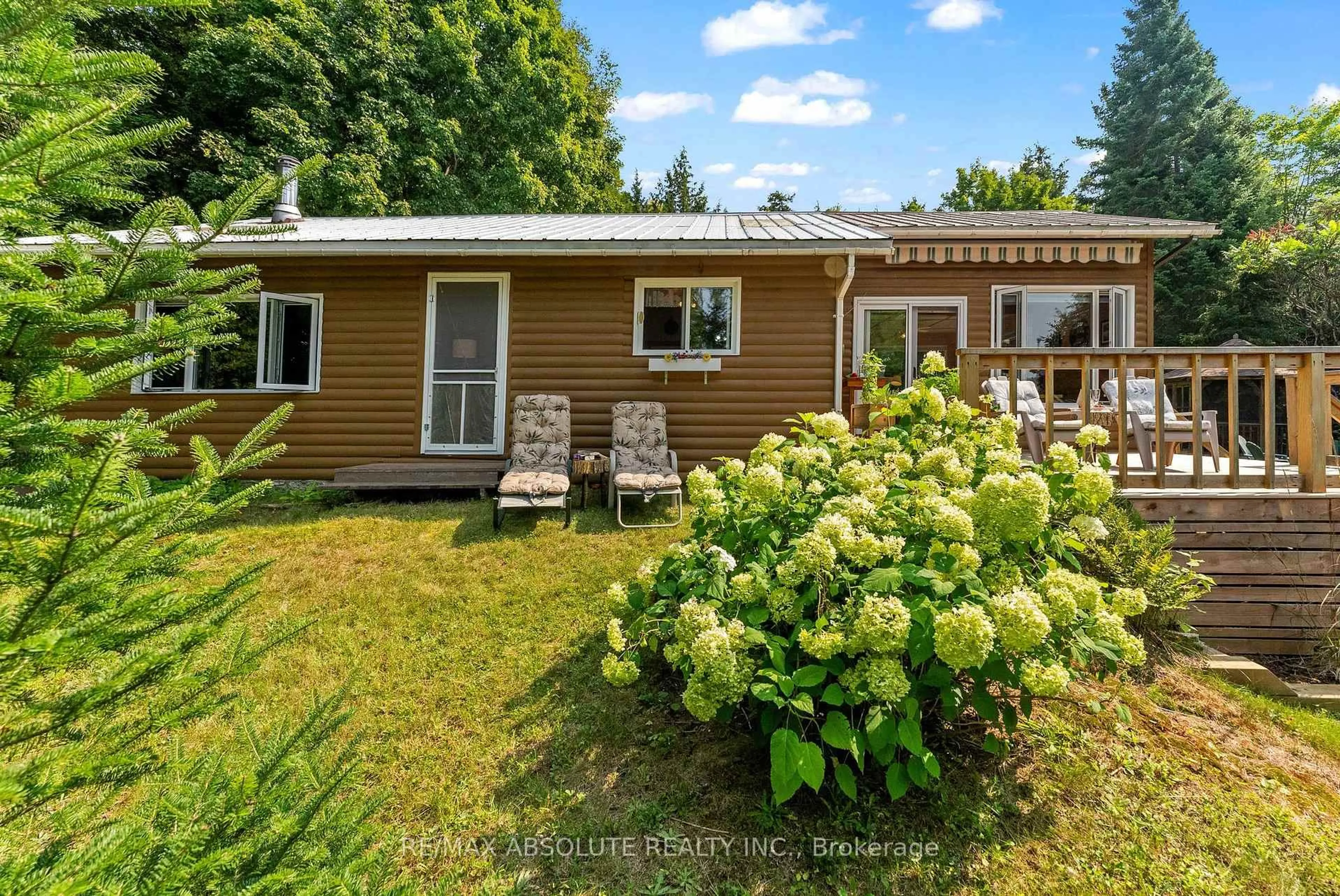 A pic from outside/outdoor area/front of a property/back of a property/a pic from drone, unknown for 1384 A Centennial Lake Rd, Clarendon Station Ontario K0H 1J0