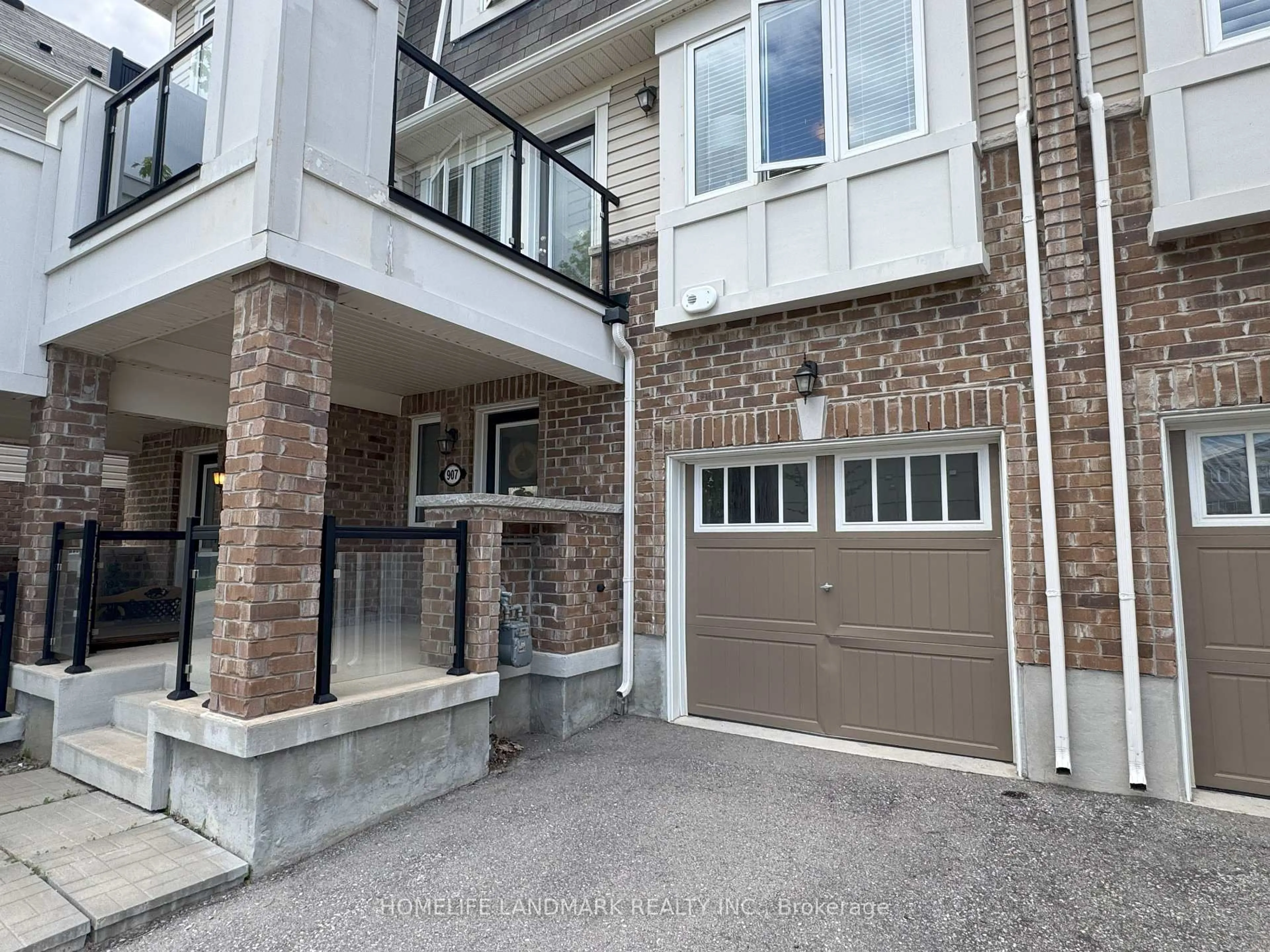 Unknown for 907 Apple Hill Lane, Kitchener Ontario N2R 0L7