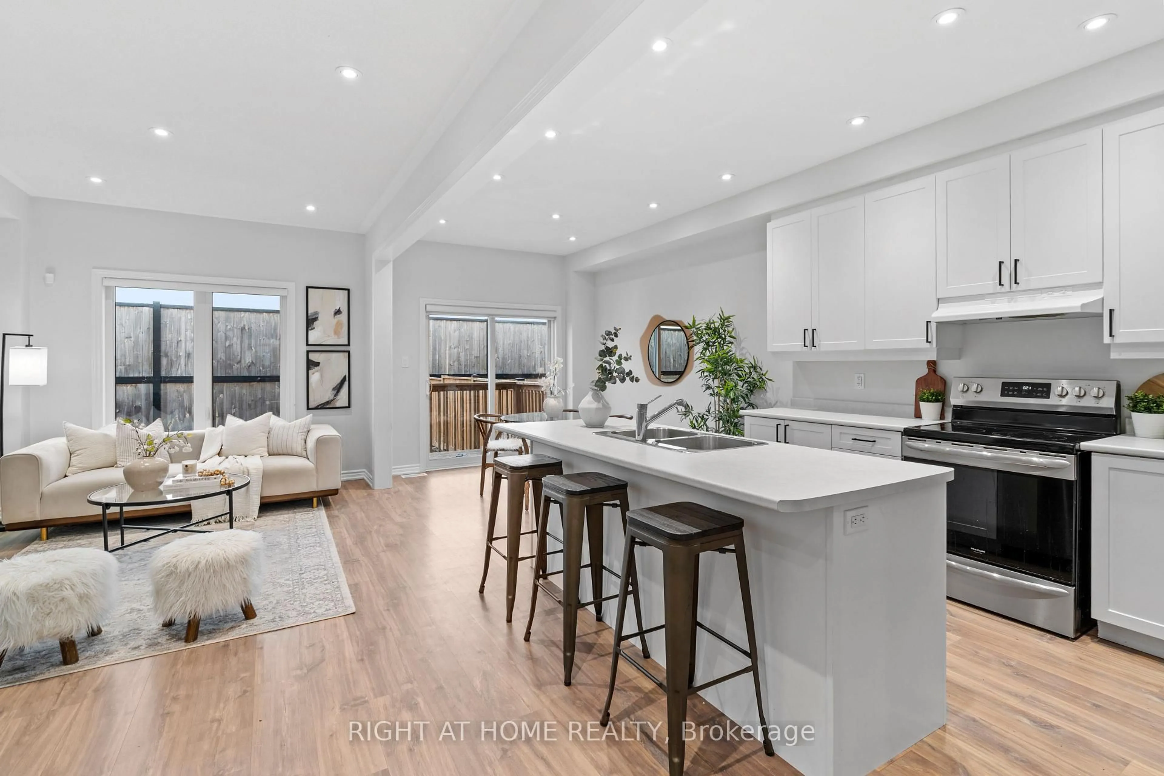 Open concept kitchen, unknown for 310 Stewart St, Shelburne Ontario L0N 1S3