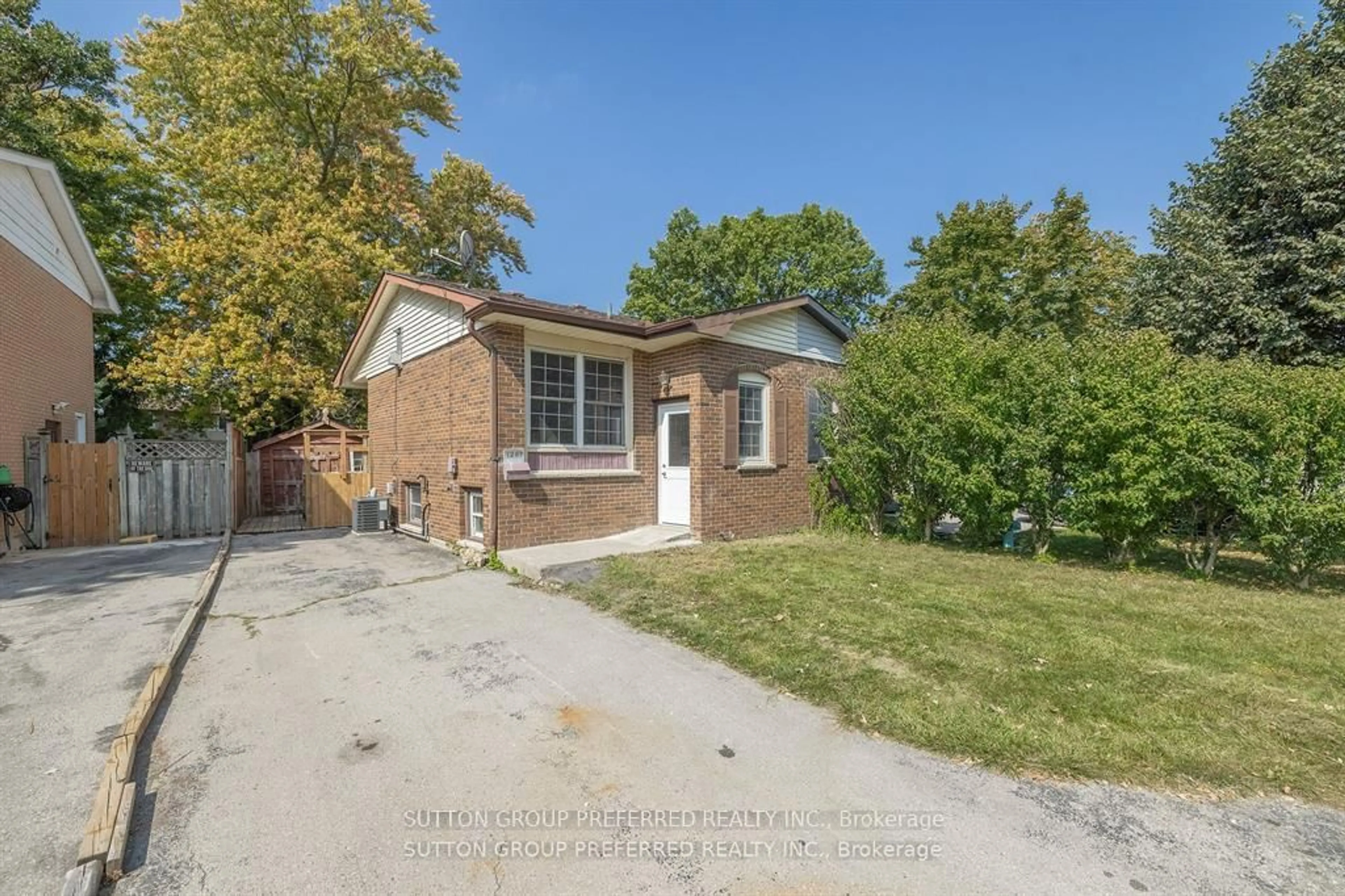 Home with brick exterior material, street for 1287 Sorrel Rd, London East Ontario N5V 2N6