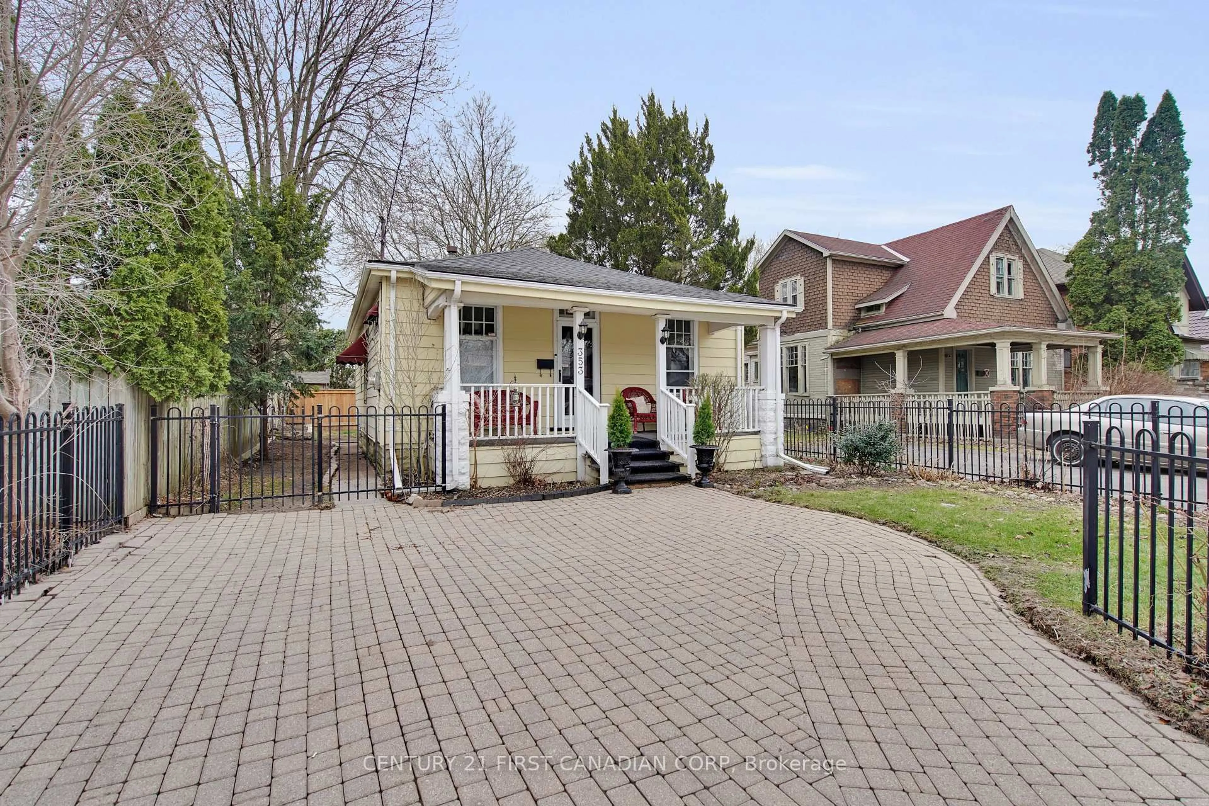 Unknown for 353 Cheapside St, London East Ontario N6A 2A7