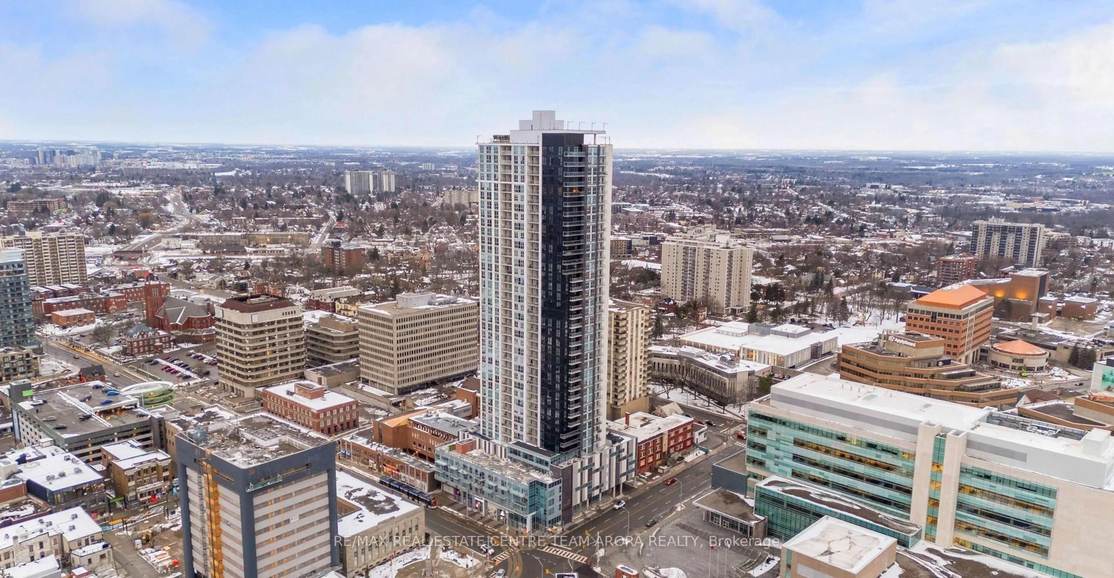 A pic from outside/outdoor area/front of a property/back of a property/a pic from drone, city buildings view from balcony for 60 Frederick St #3514, Kitchener Ontario N2H 0C7