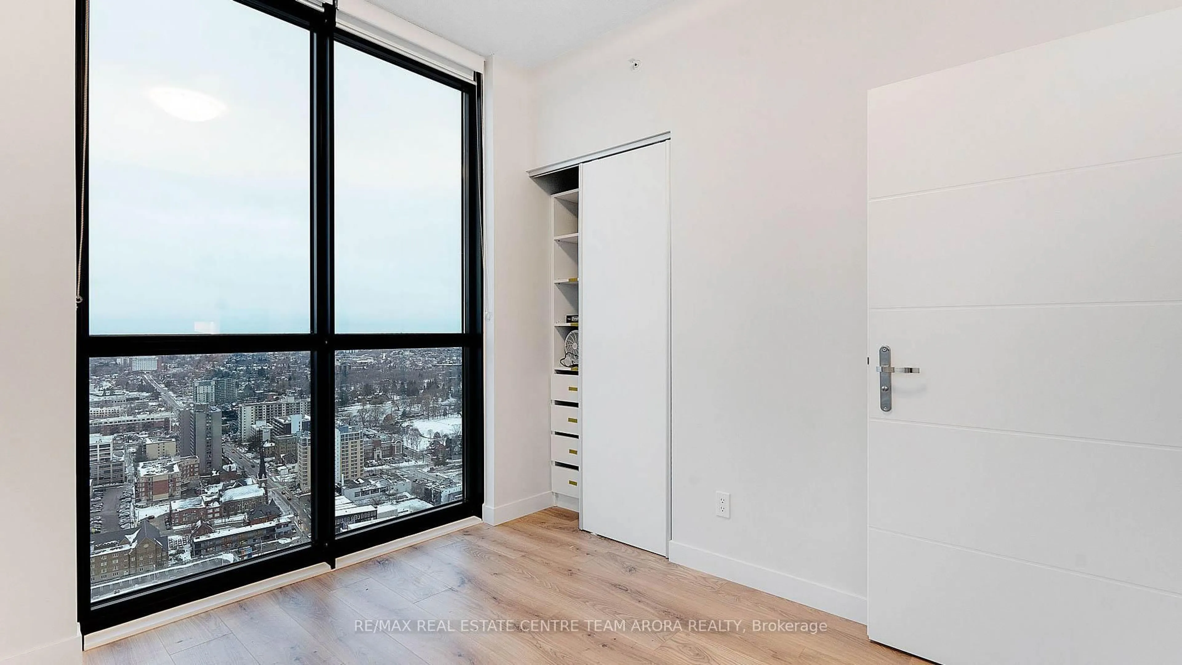 Unknown for 60 Frederick St #3514, Kitchener Ontario N2H 0C7