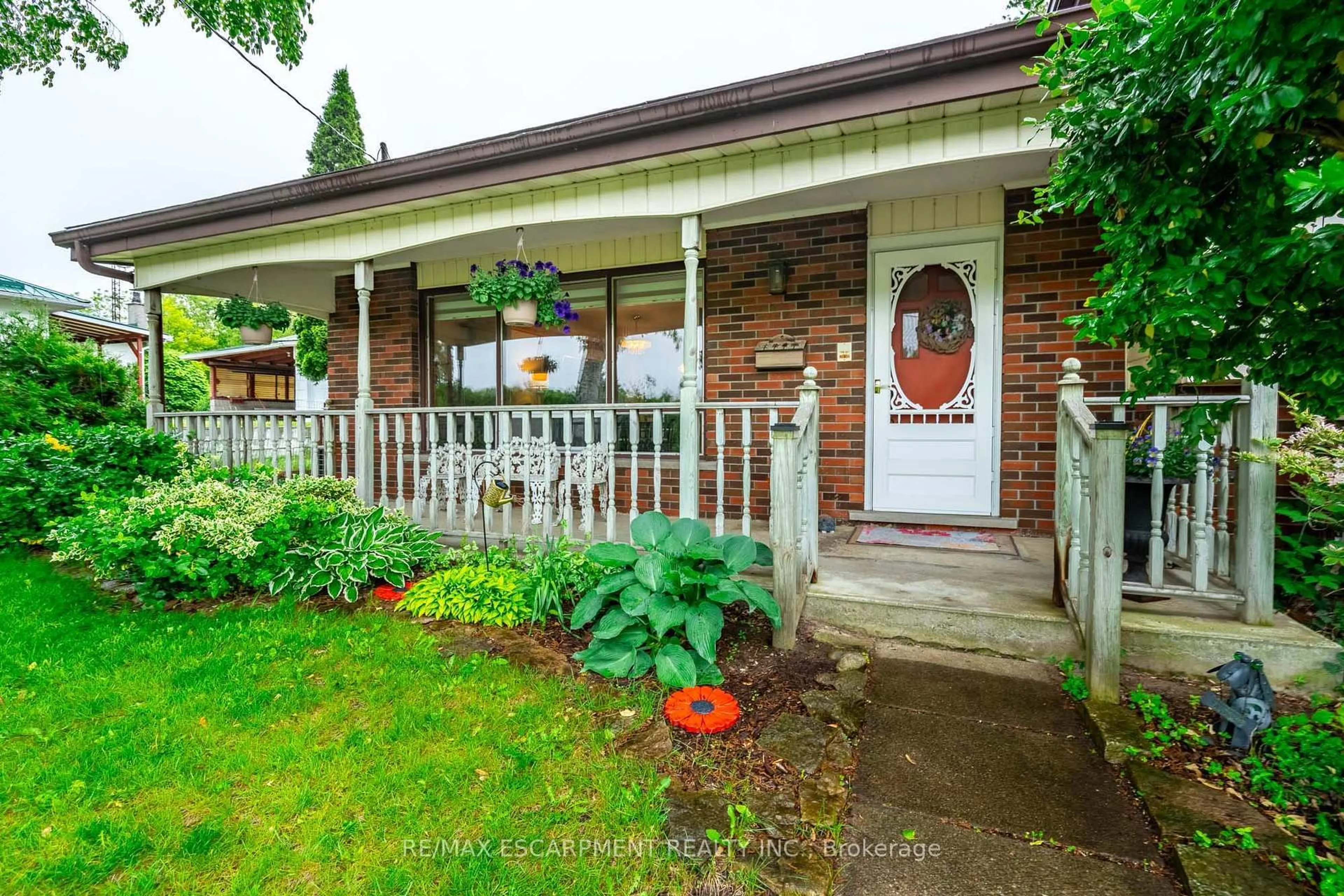 Home with brick exterior material, street for 1712 Vittoria Rd, Norfolk Ontario N0E 1W0