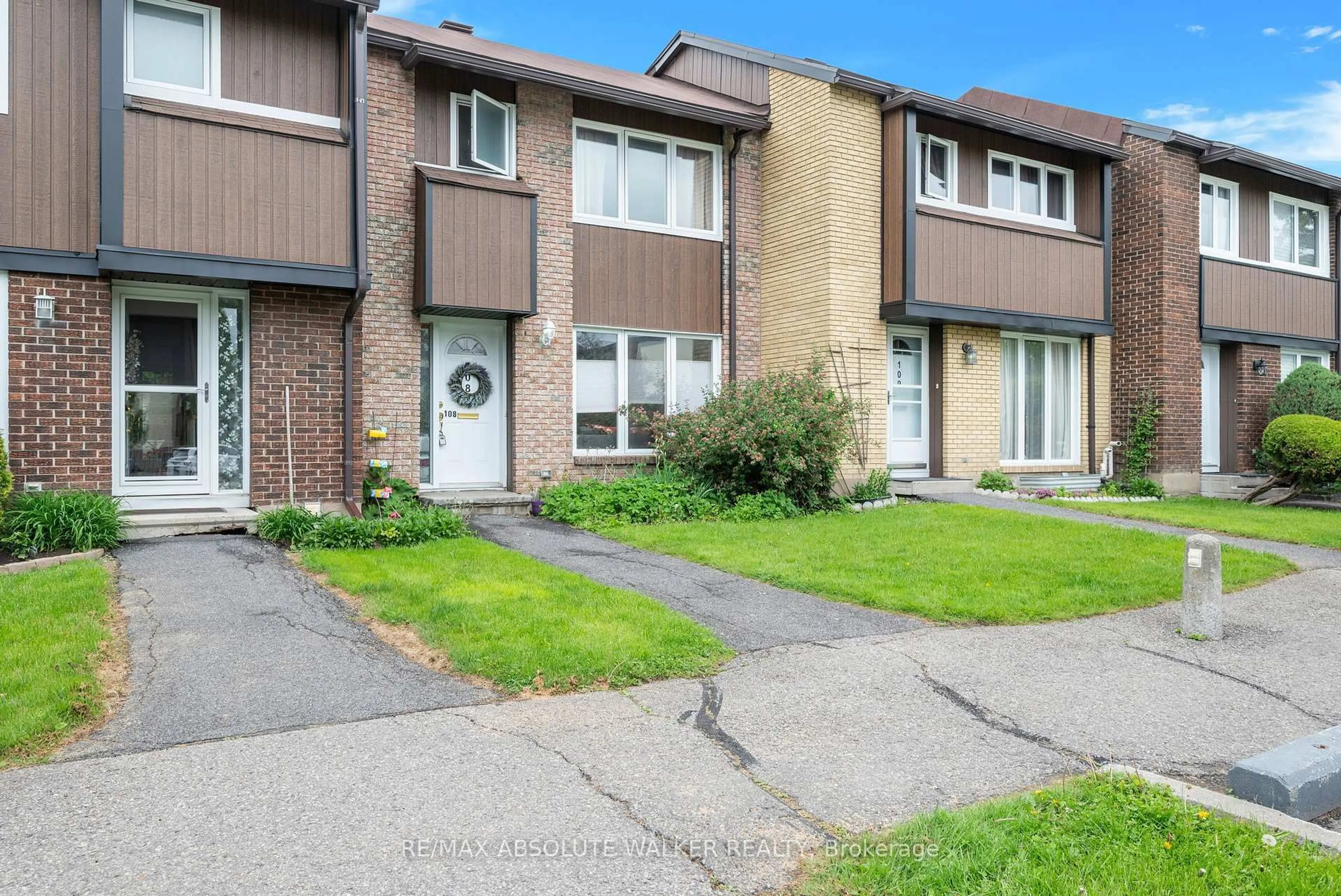 Unknown for 1900 Marquis Ave #108, Ottawa Ontario K1J 8J2