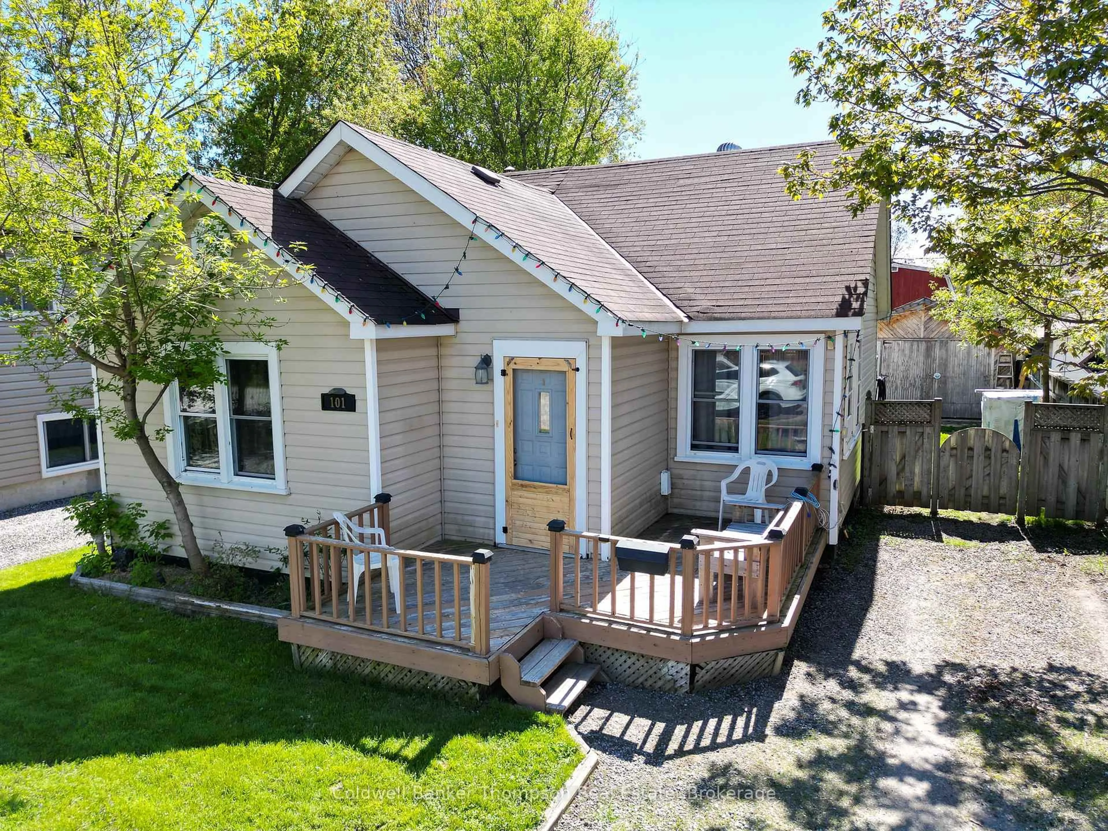 Unknown for 101 Nelson Ave, North Bay Ontario P1A 1Z8