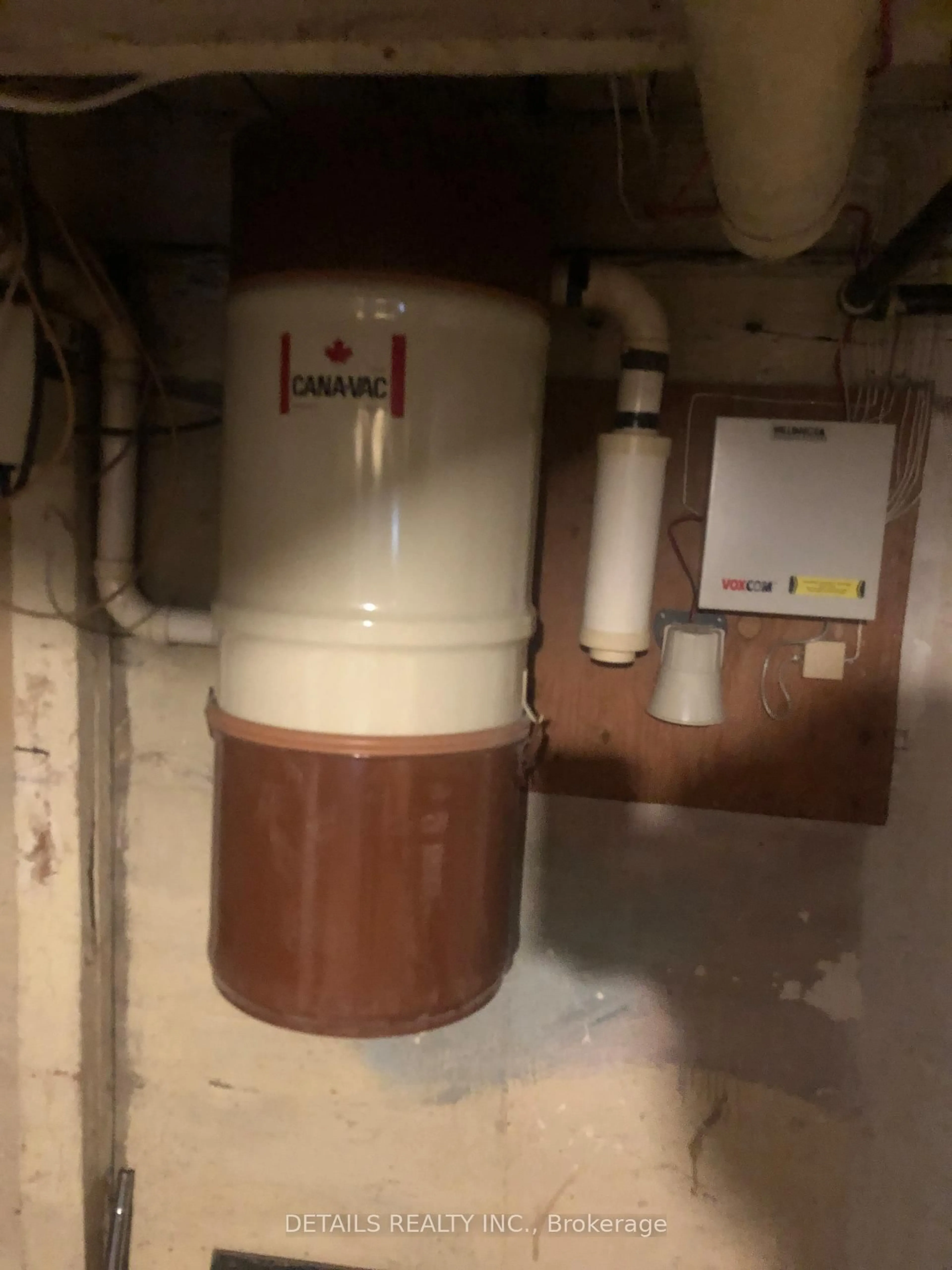 A pic of a room for 238 Prince Arthur St, Cornwall Ontario K6H 4N7