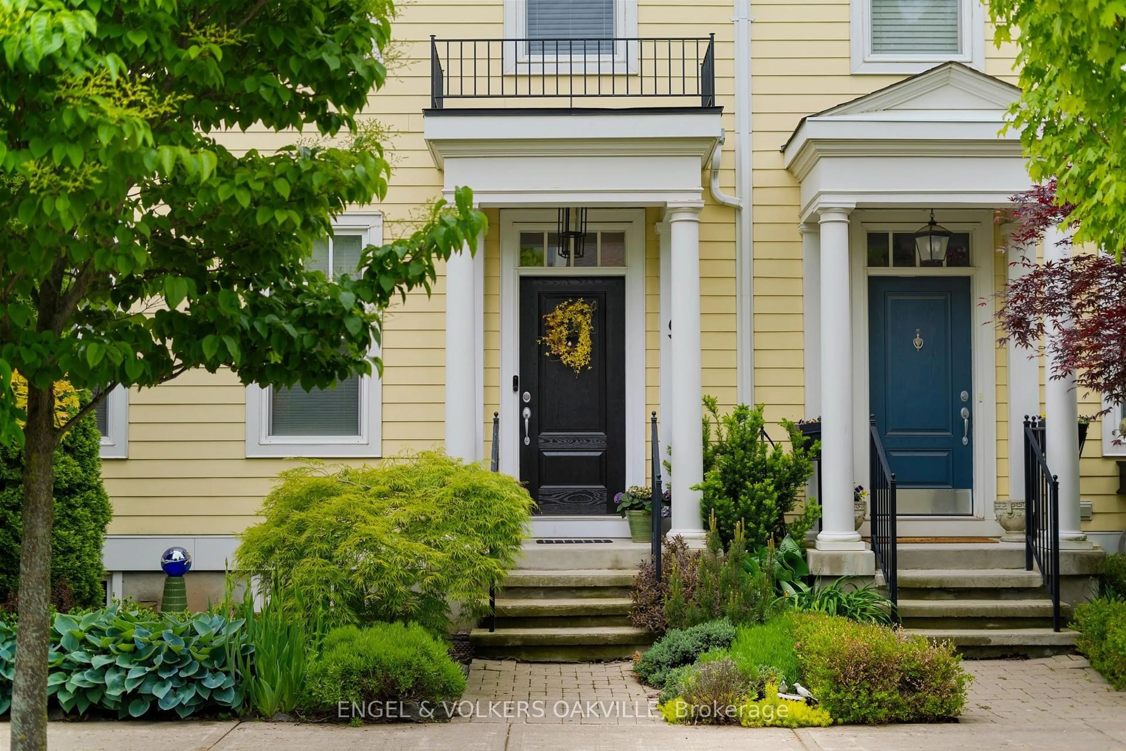 Indoor entryway for 9 Blackbird St, Niagara-on-the-Lake Ontario L0S 1J0