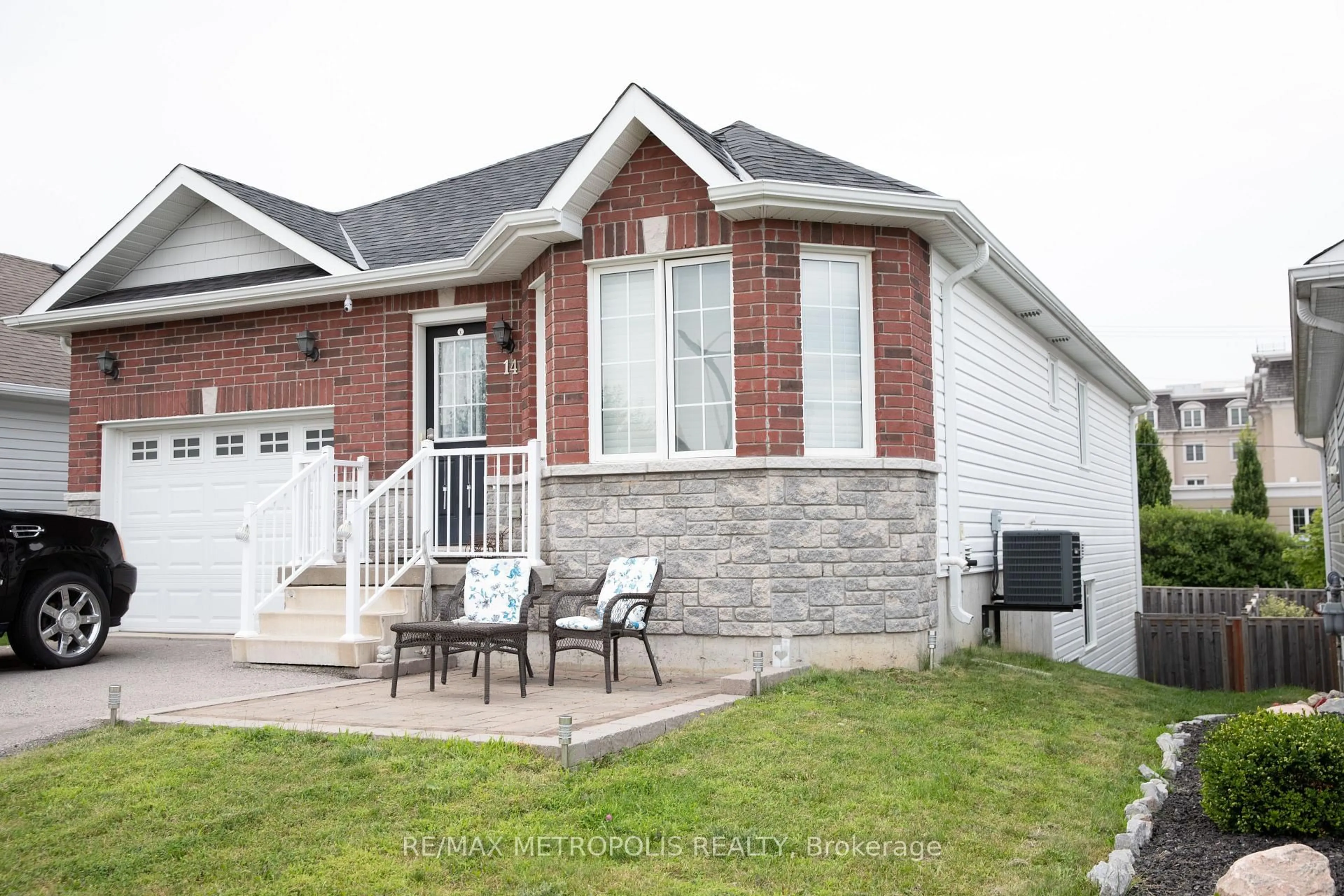 Home with brick exterior material, street for 14 Lisbeth Cres, Kawartha Lakes Ontario K9V 0B7