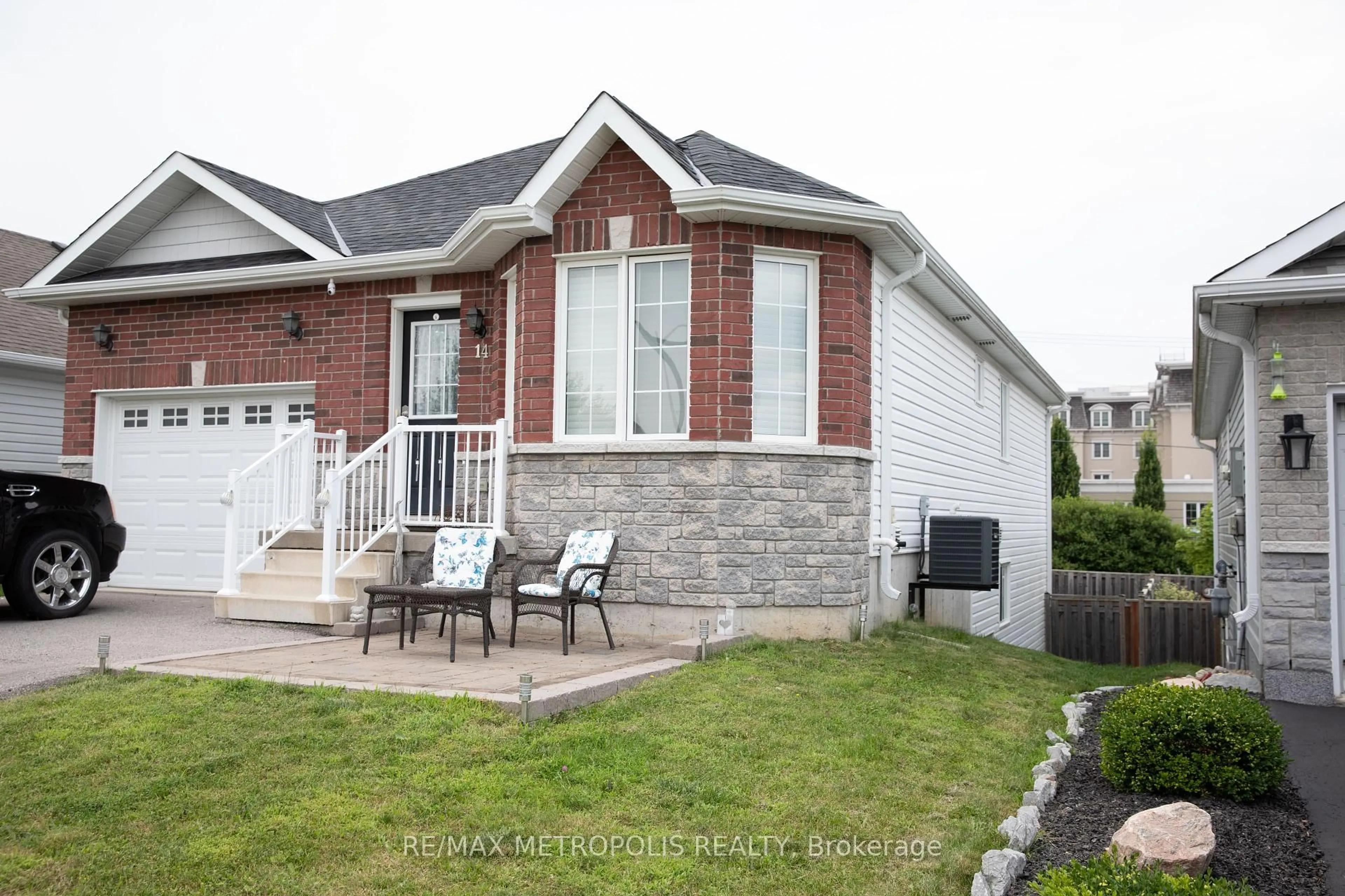 Home with brick exterior material, street for 14 Lisbeth Cres, Kawartha Lakes Ontario K9V 0B7