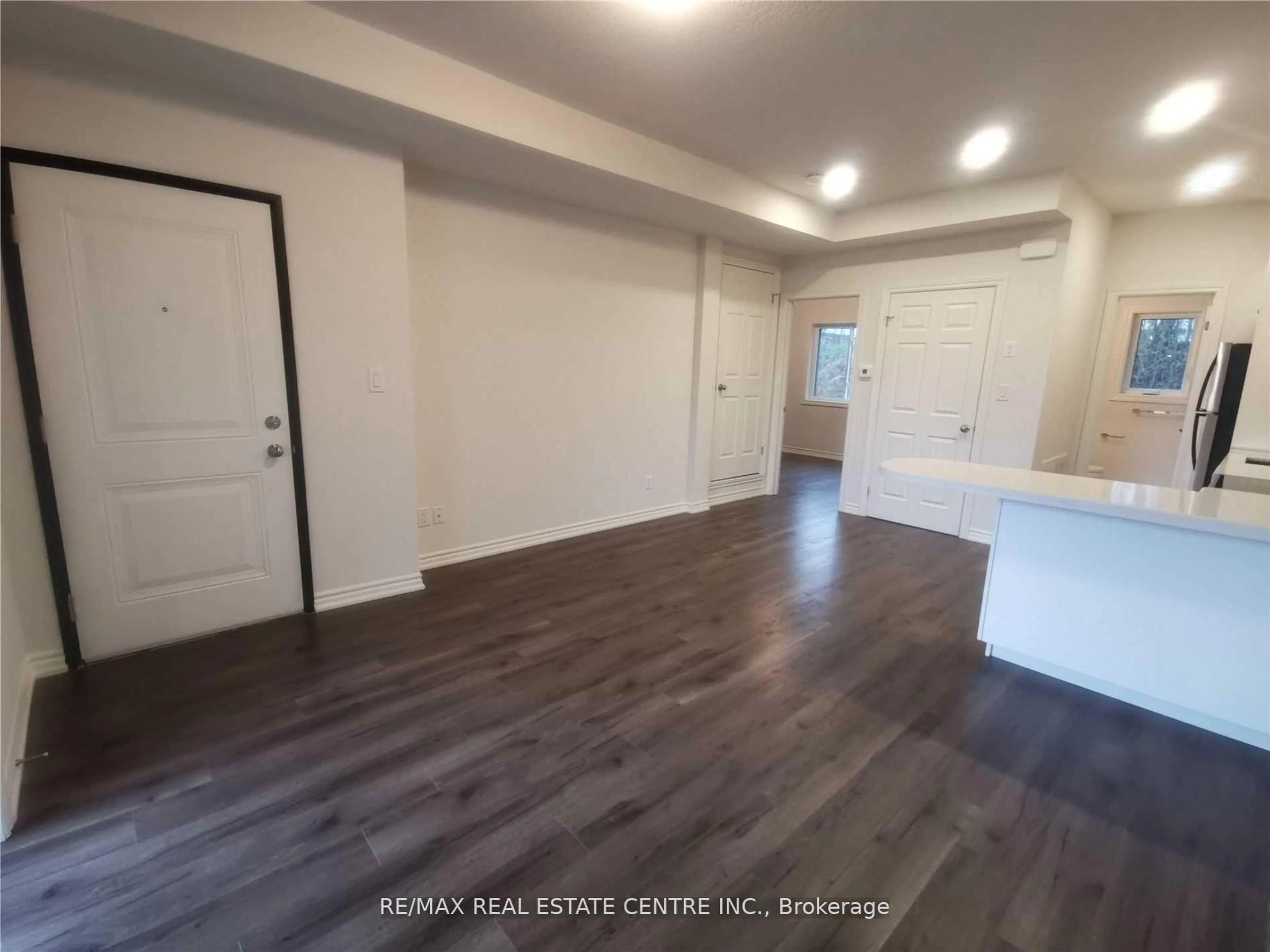 A pic of a room for 164 Heiman St #3B, Kitchener Ontario N2M 3L9