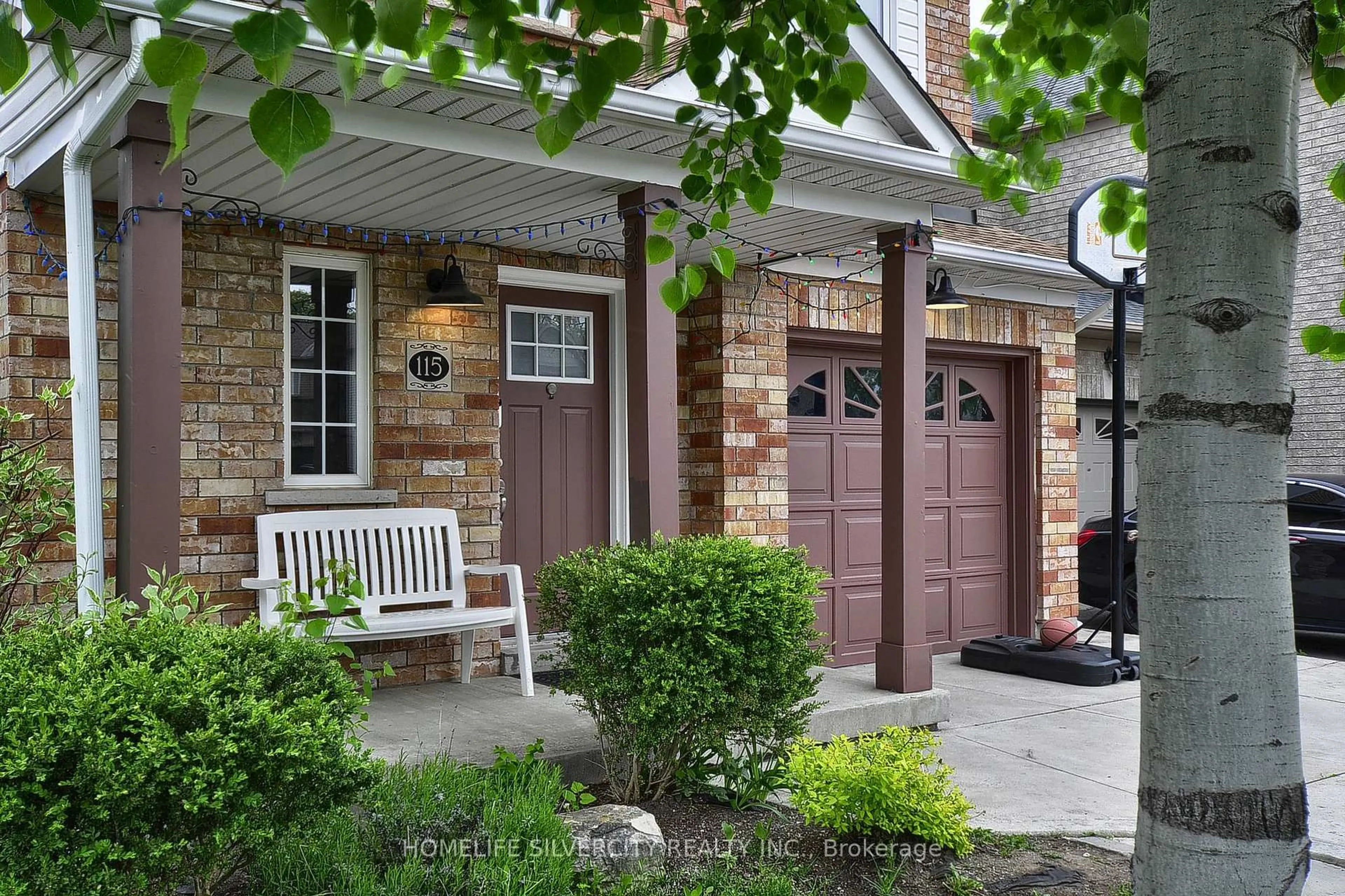 Home with brick exterior material, street for 115 Flockhart Rd, Cambridge Ontario N1P 1G6