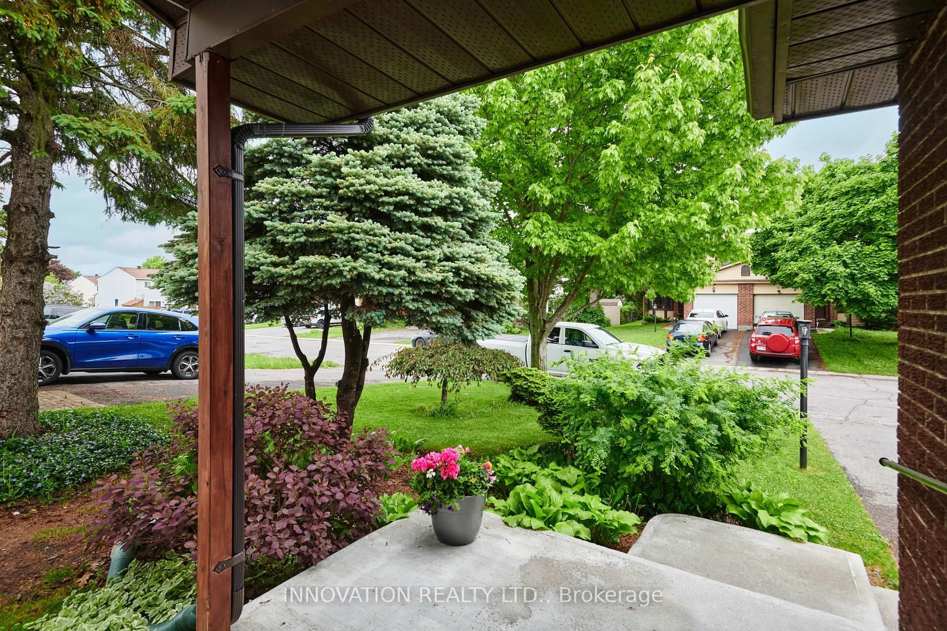 Patio, unknown for 44 Alberni St, Ottawa Ontario K2J 2M6