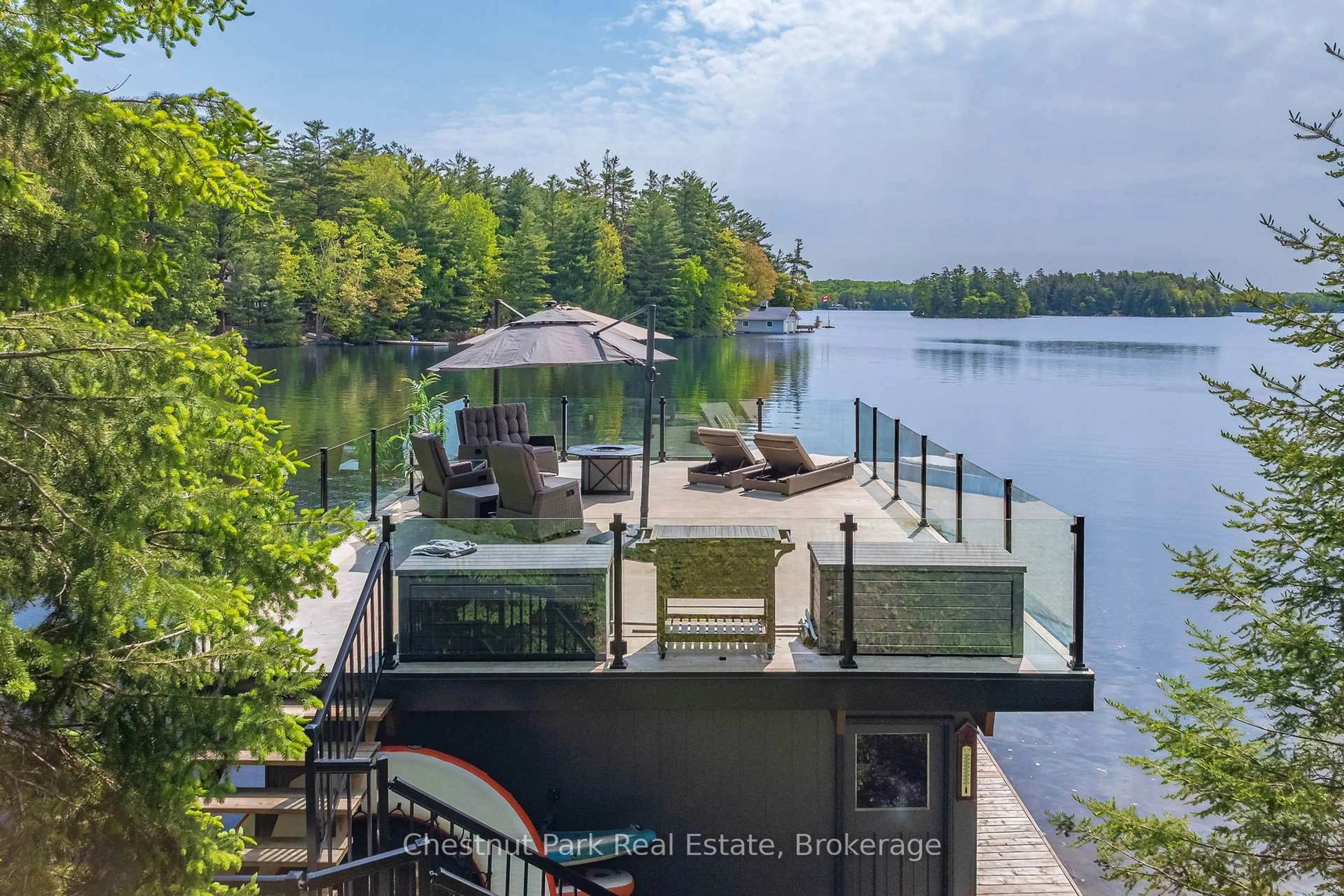 Patio, water/lake/river/ocean view for 1098 BANNOCKBURN Rd #9, Muskoka Lakes Ontario P0C 1A0