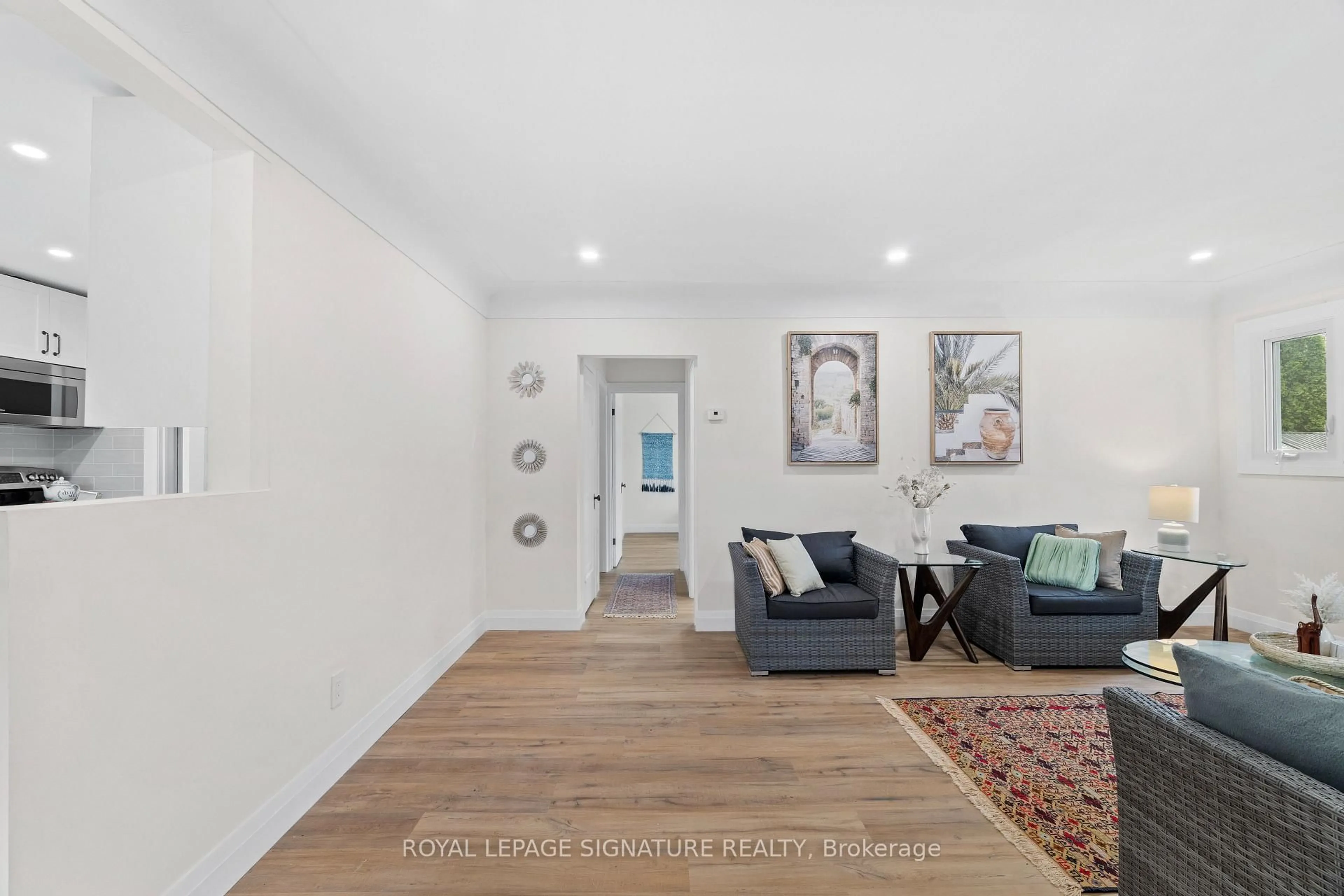 Unknown for 87A Barons Ave, Hamilton Ontario L8K 2Y4