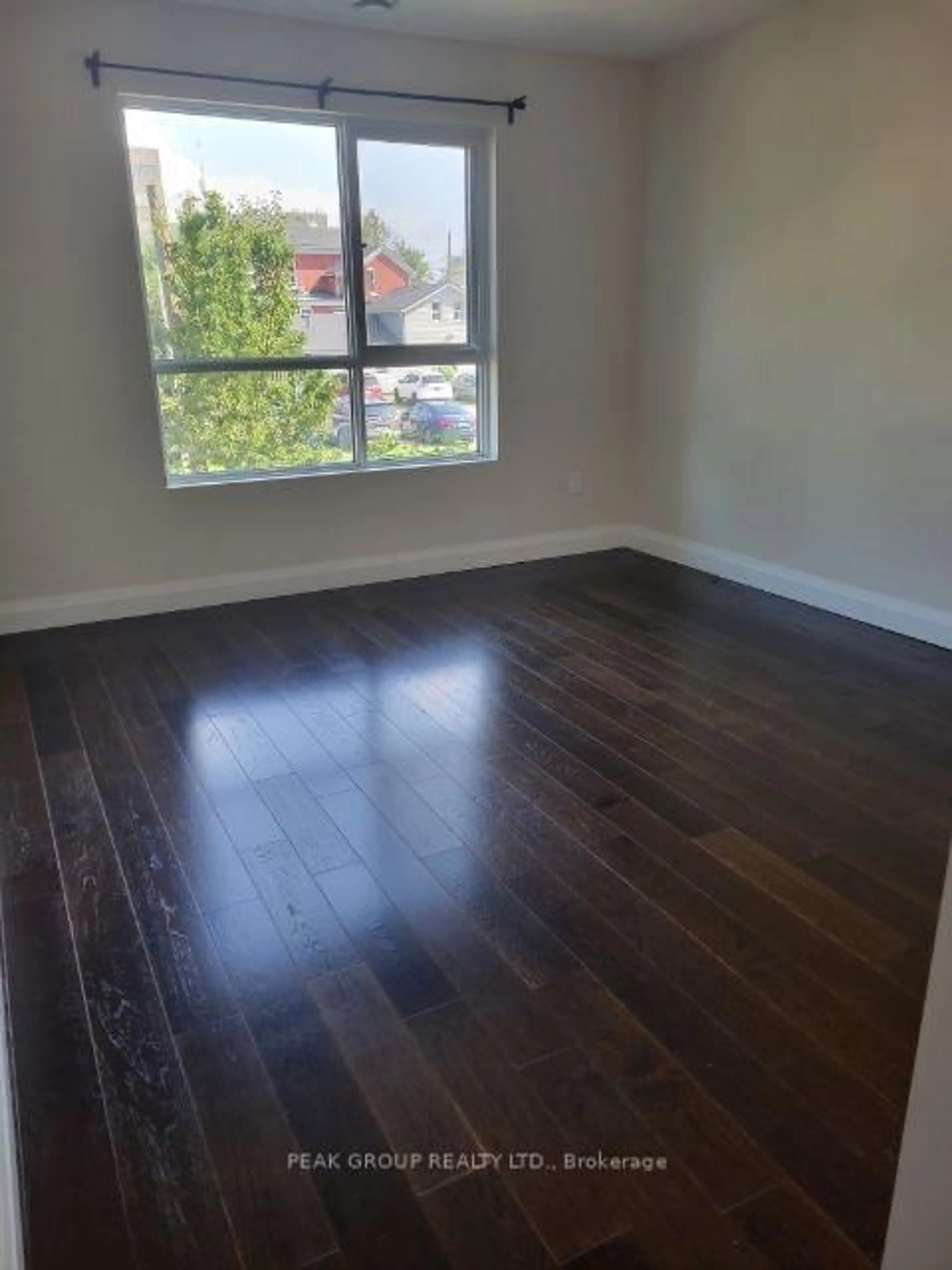 A pic of a room for 26 Wellington St #204, St. Catharines Ontario L2R 5P8