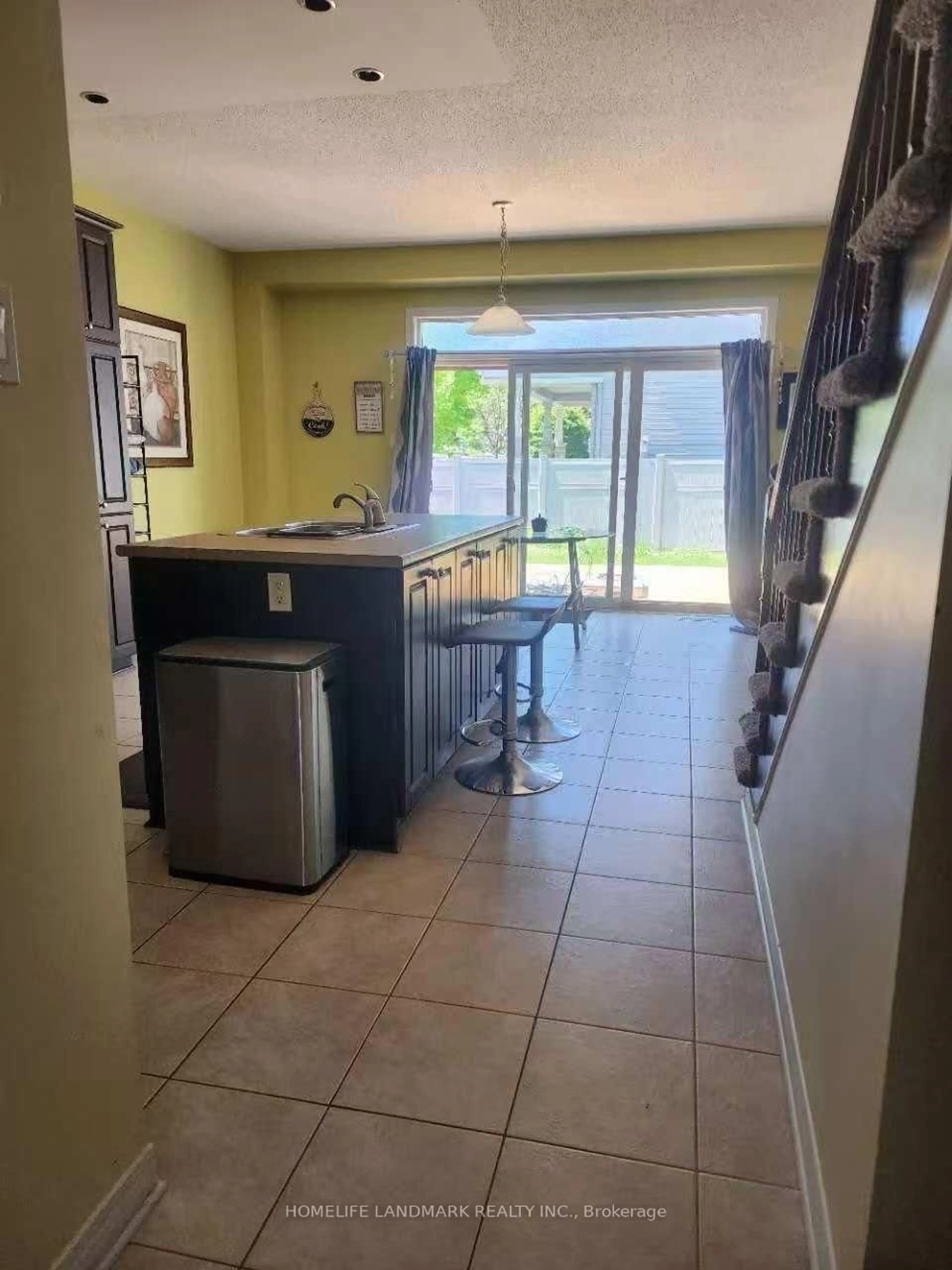 Unknown for 919 LONGFIELDS Dr, Ottawa Ontario K2J 5K6