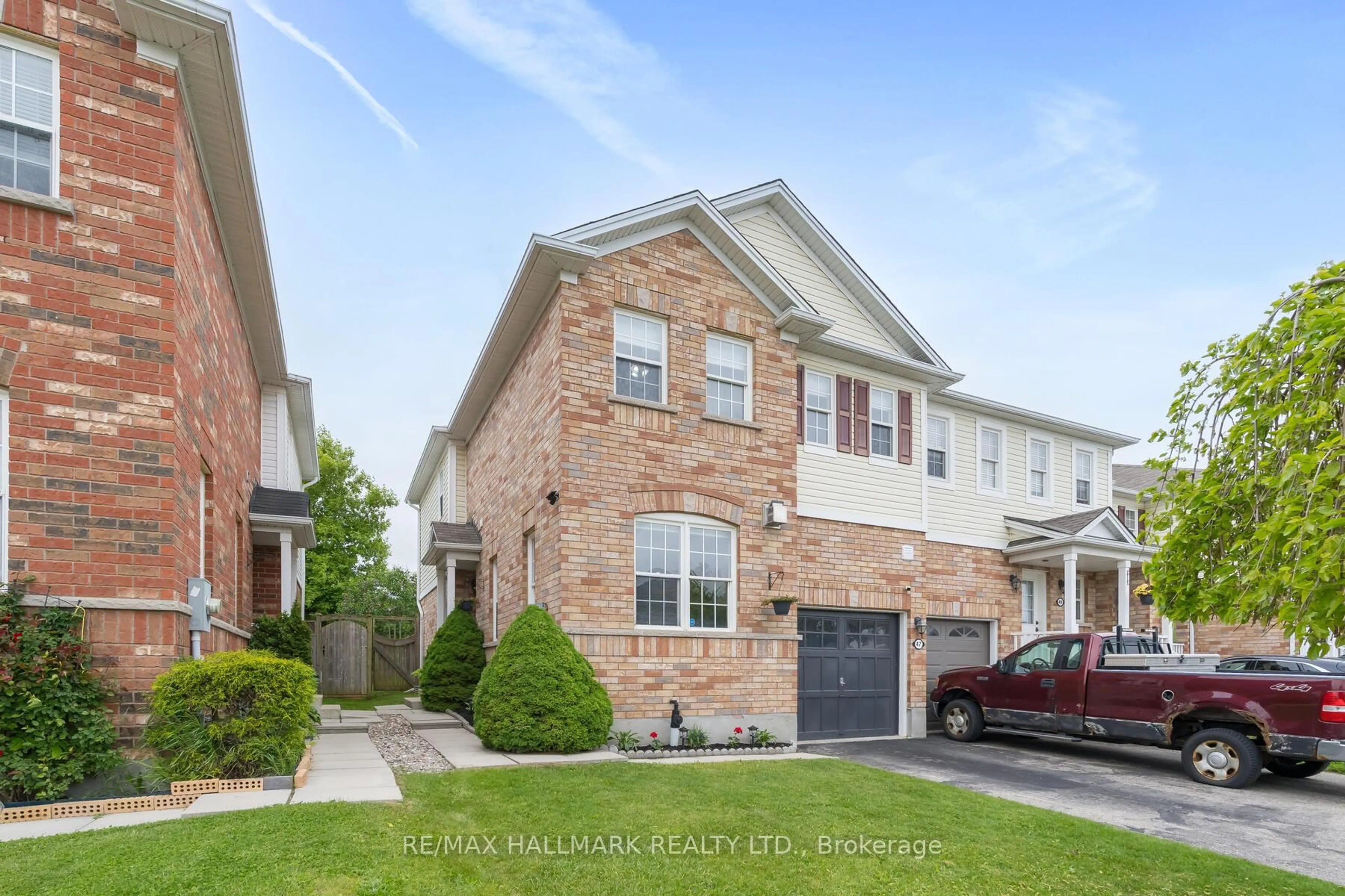 Home with brick exterior material, street for 47 Bloomington Dr, Cambridge Ontario N1P 1J5