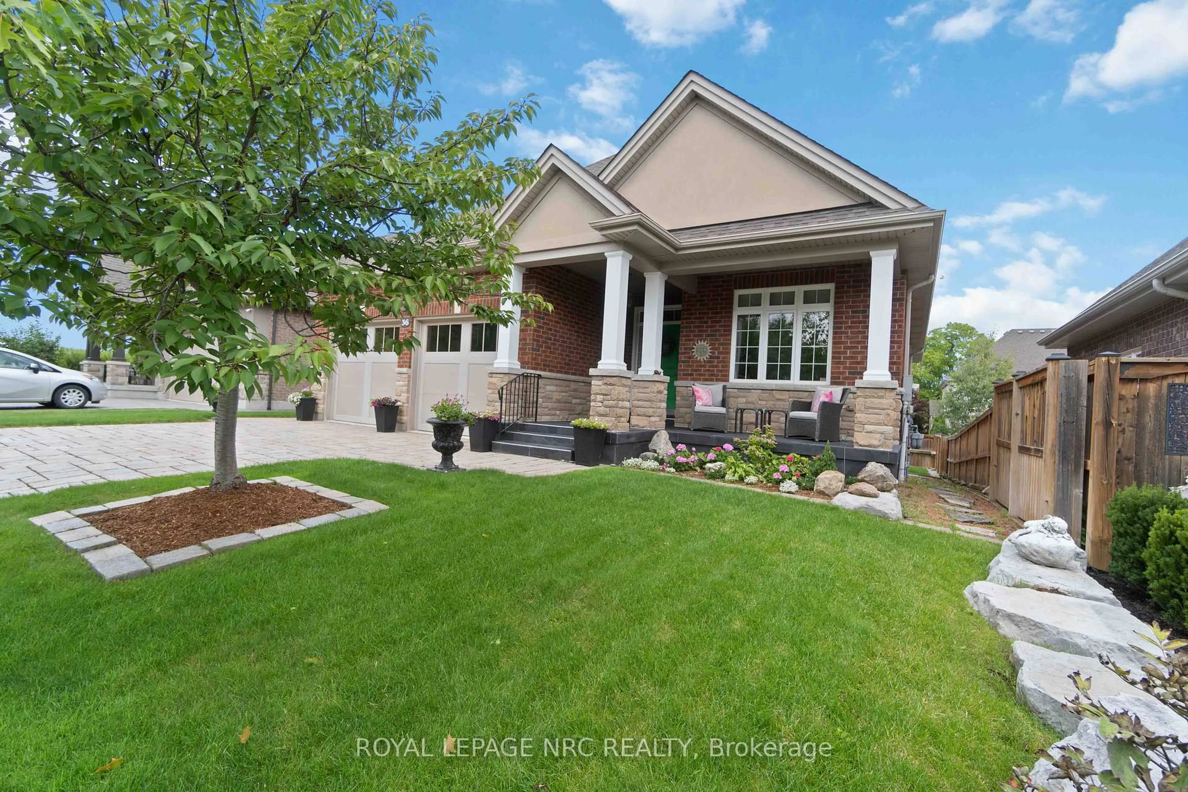 Home with brick exterior material, street for 36 HICKORY Ave, Niagara-on-the-Lake Ontario L0S 1J1