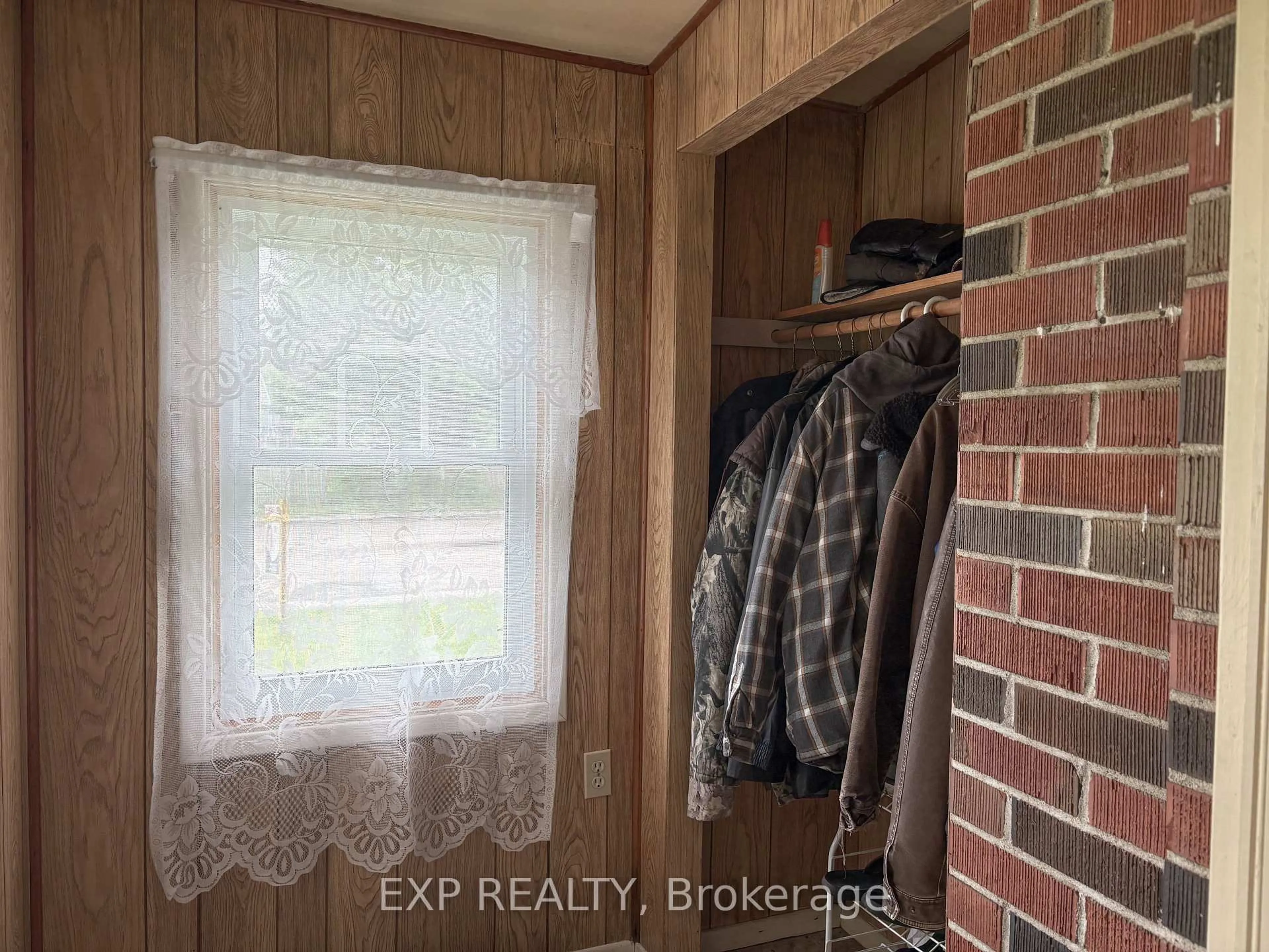 Unknown for 348 Charles Ave, Renfrew Ontario K7V 3J1