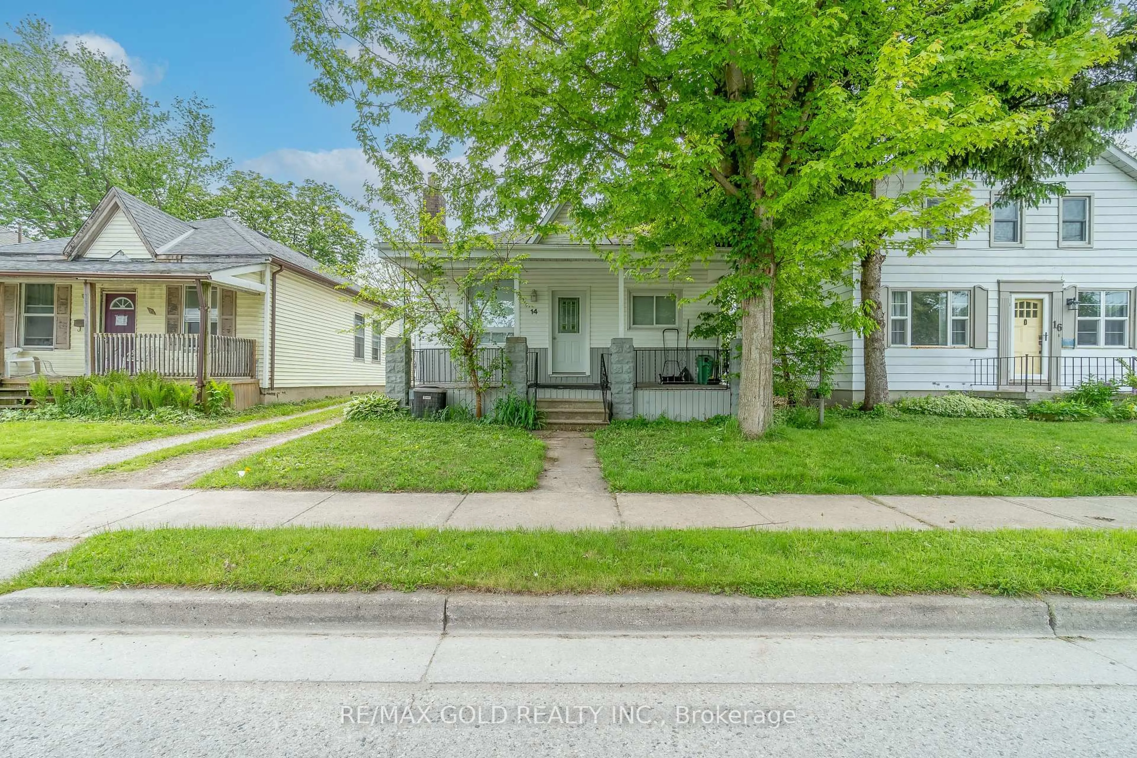 Unknown for 14 Wyatt St, London North Ontario N6H 1A7