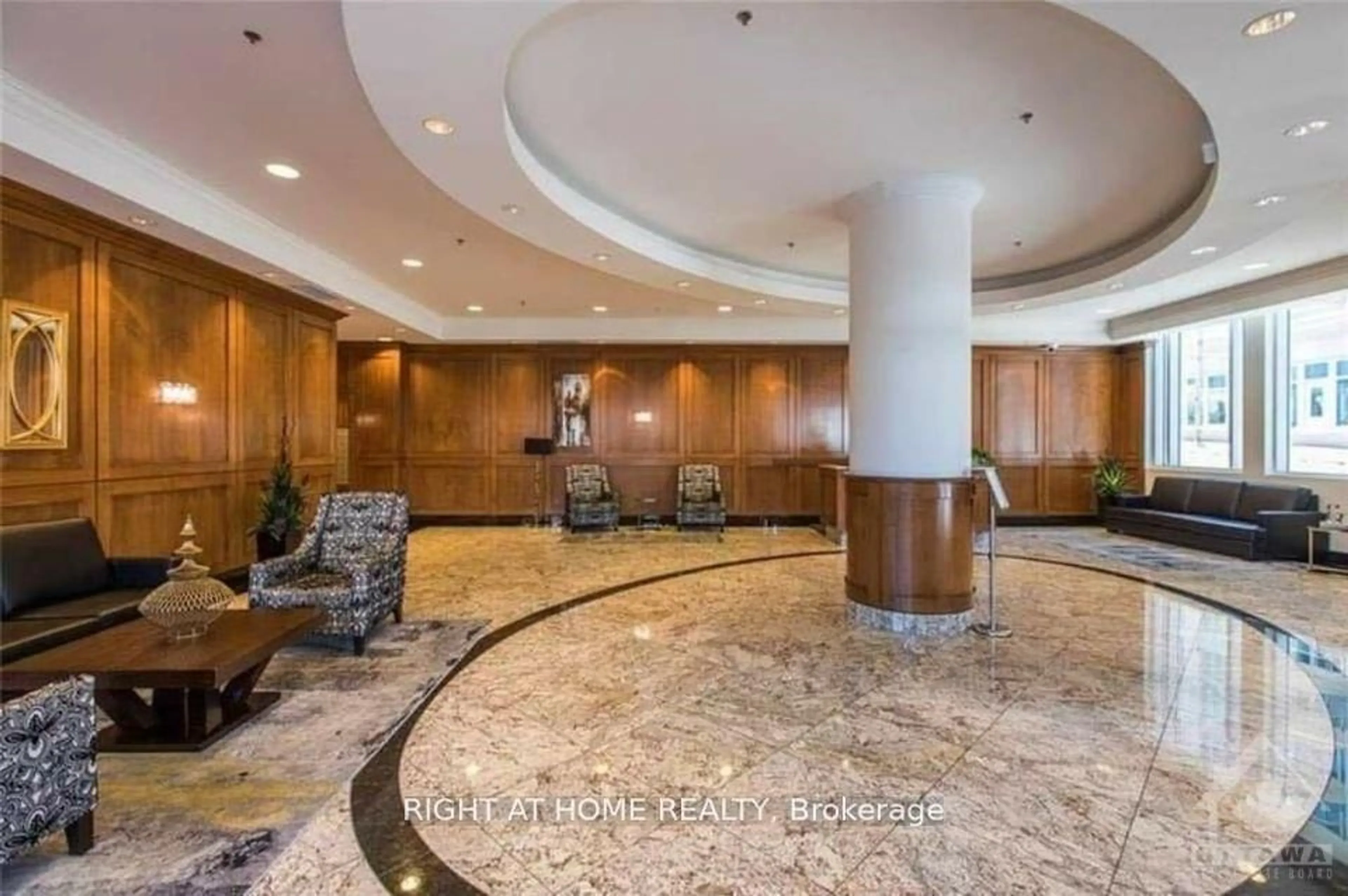 Lobby for 242 RIDEAU St #PH - 2802, Ottawa Ontario K1N 0B7