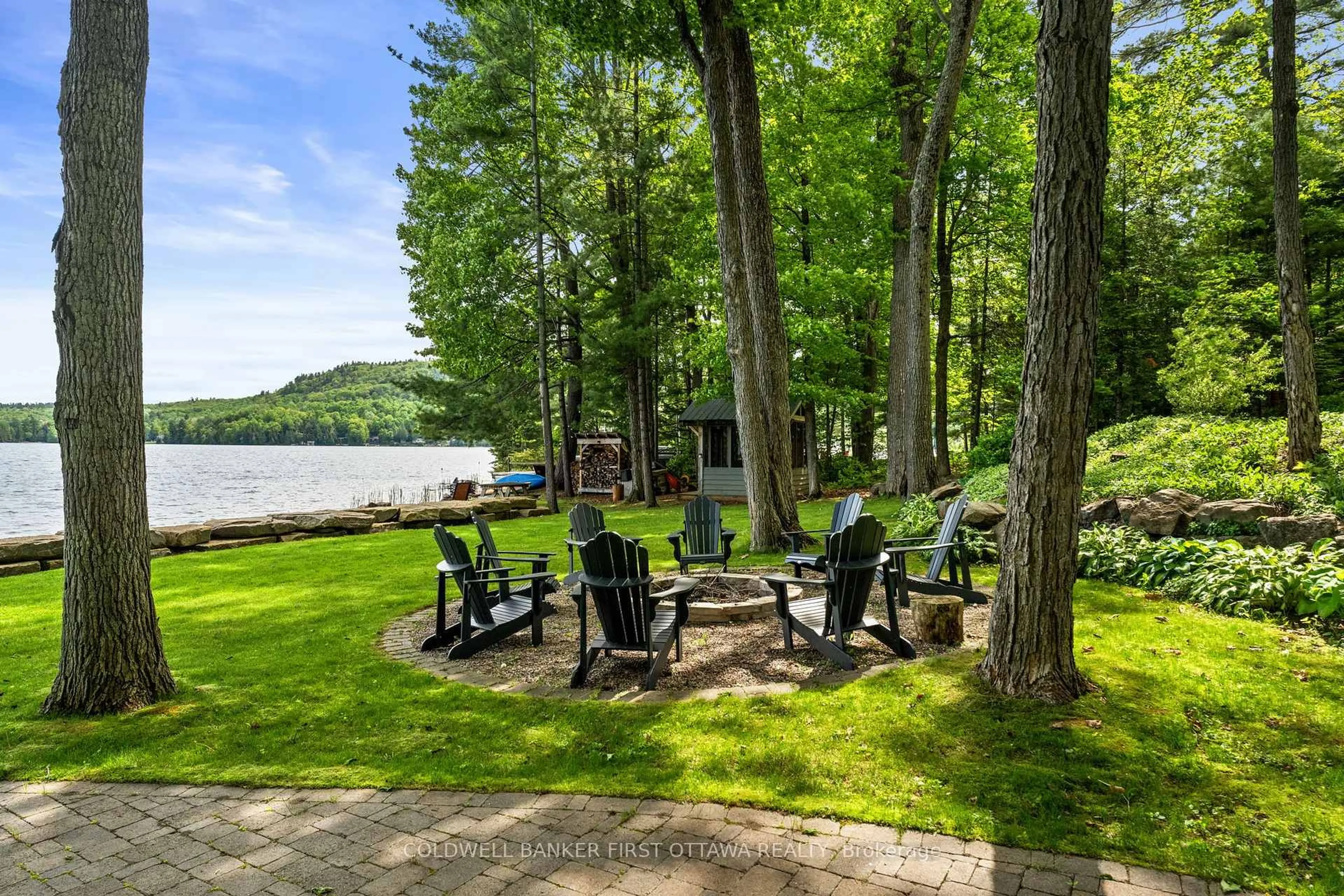 Patio, water/lake/river/ocean view for 314 KENNEDY Rd, Calabogie Ontario K0J 1H0