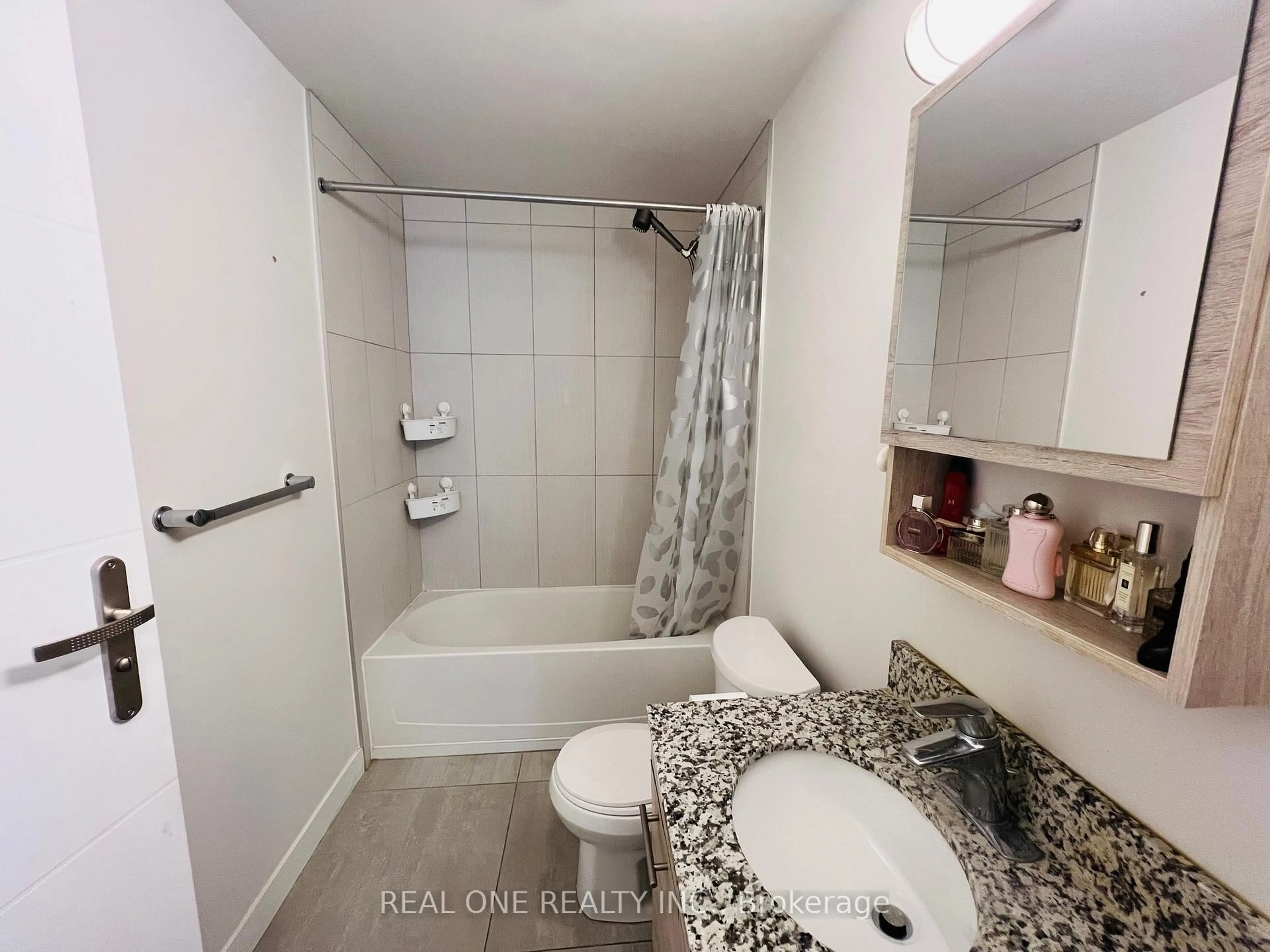 Standard bathroom, unknown for 251 Hemlock St #316, Waterloo Ontario N2L 3R4