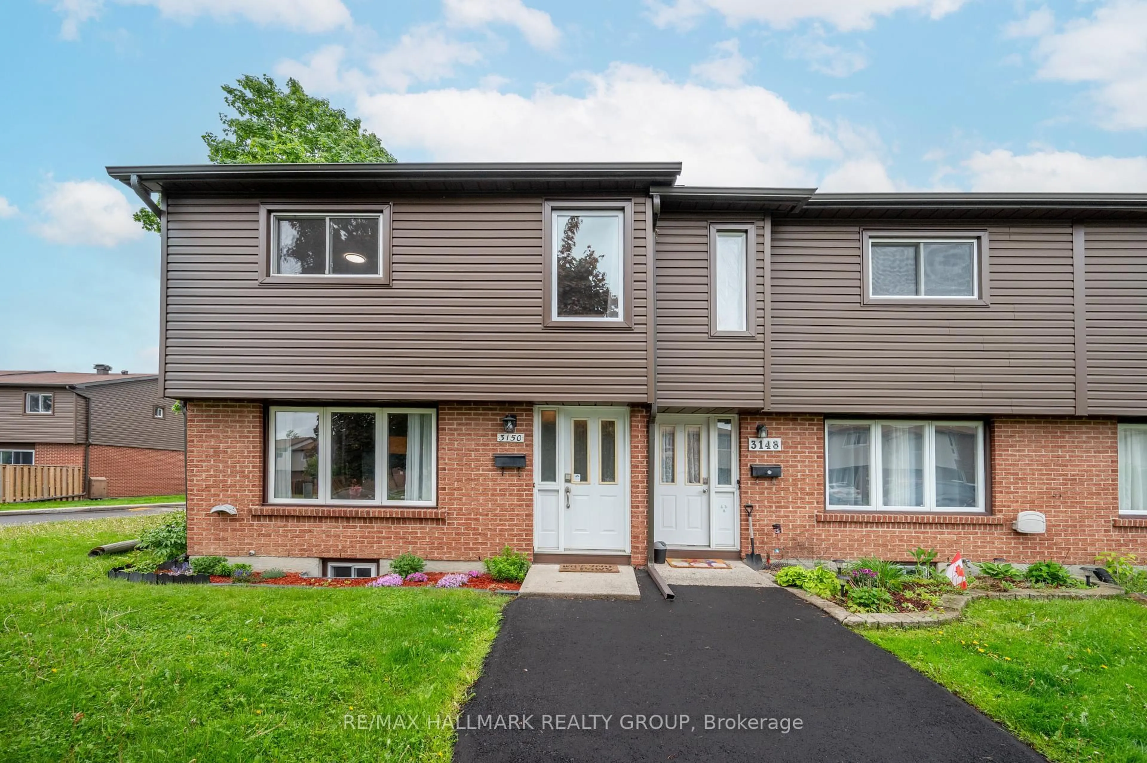 Home with brick exterior material, street for 3150 Fenmore St #1, Ottawa Ontario K1T 1S5