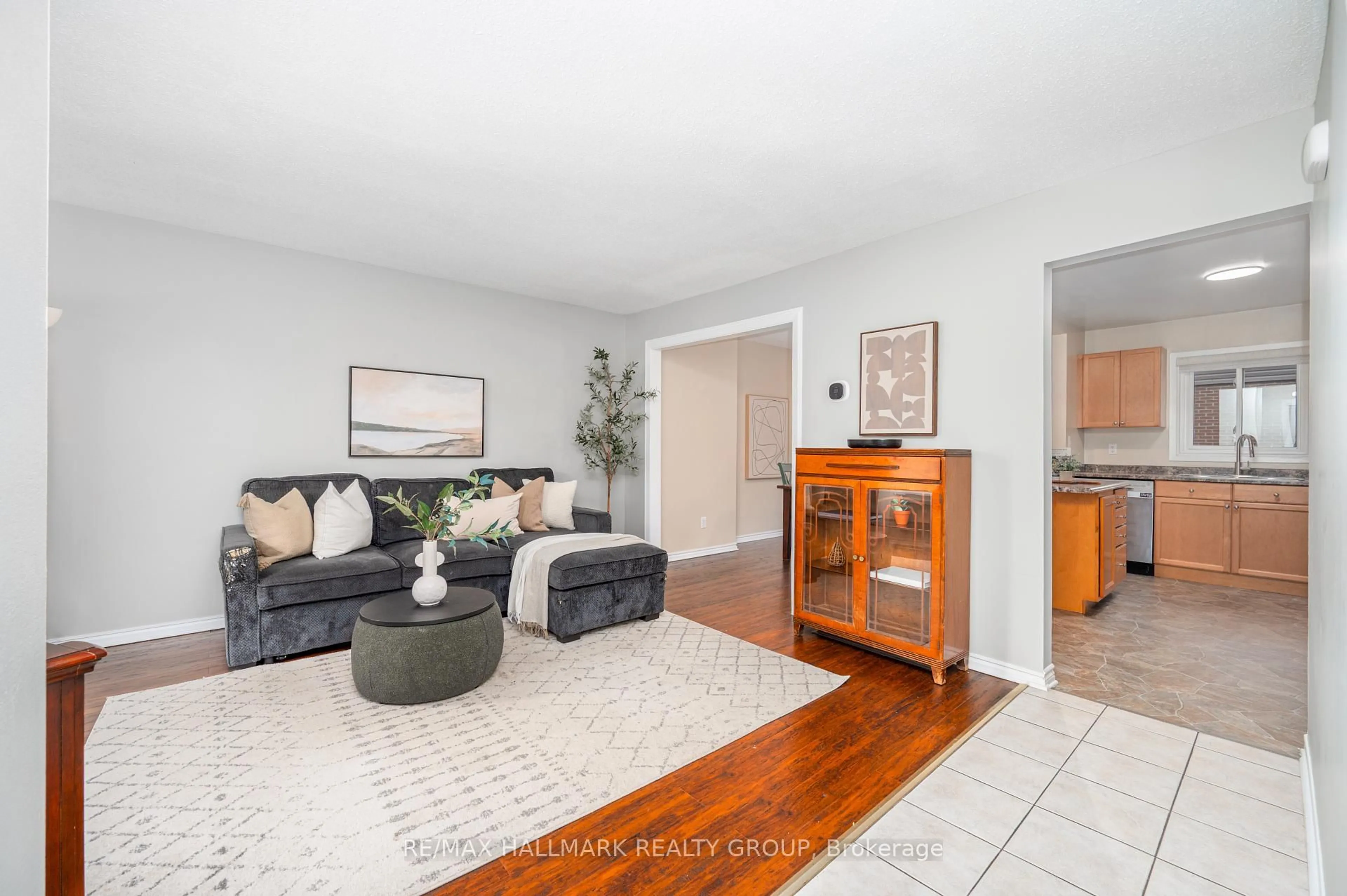 Living room with furniture, unknown for 3150 Fenmore St #1, Ottawa Ontario K1T 1S5