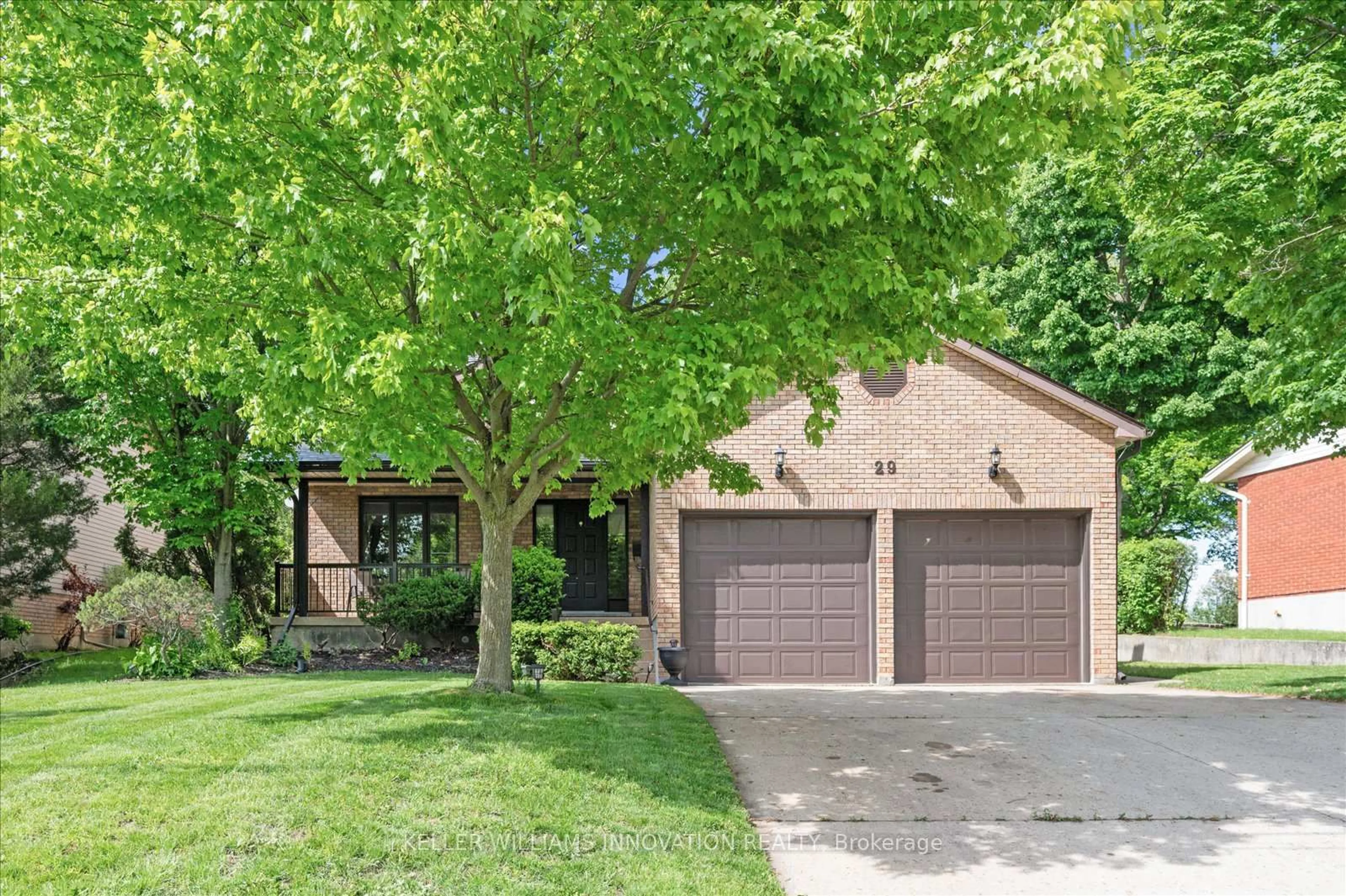 Home with brick exterior material, street for 29 Hillcrest Lane, Kitchener Ontario N2K 1S9