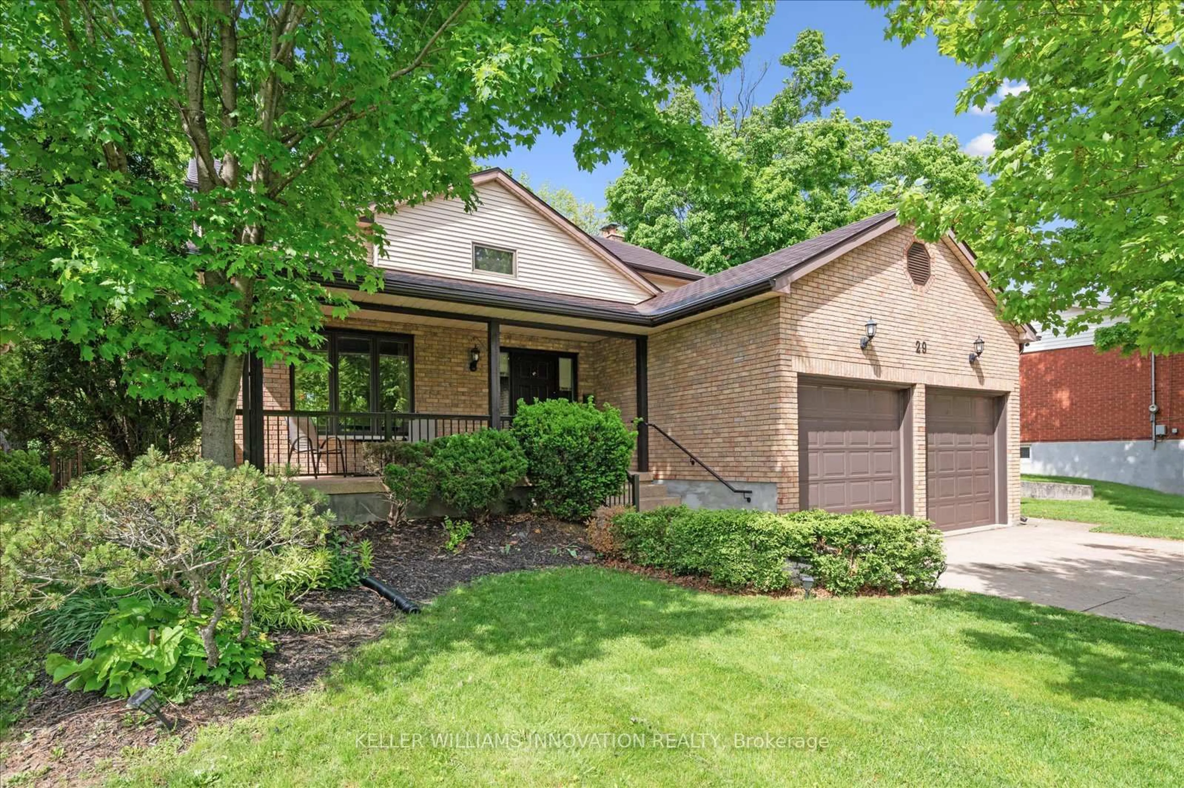Home with brick exterior material, street for 29 Hillcrest Lane, Kitchener Ontario N2K 1S9