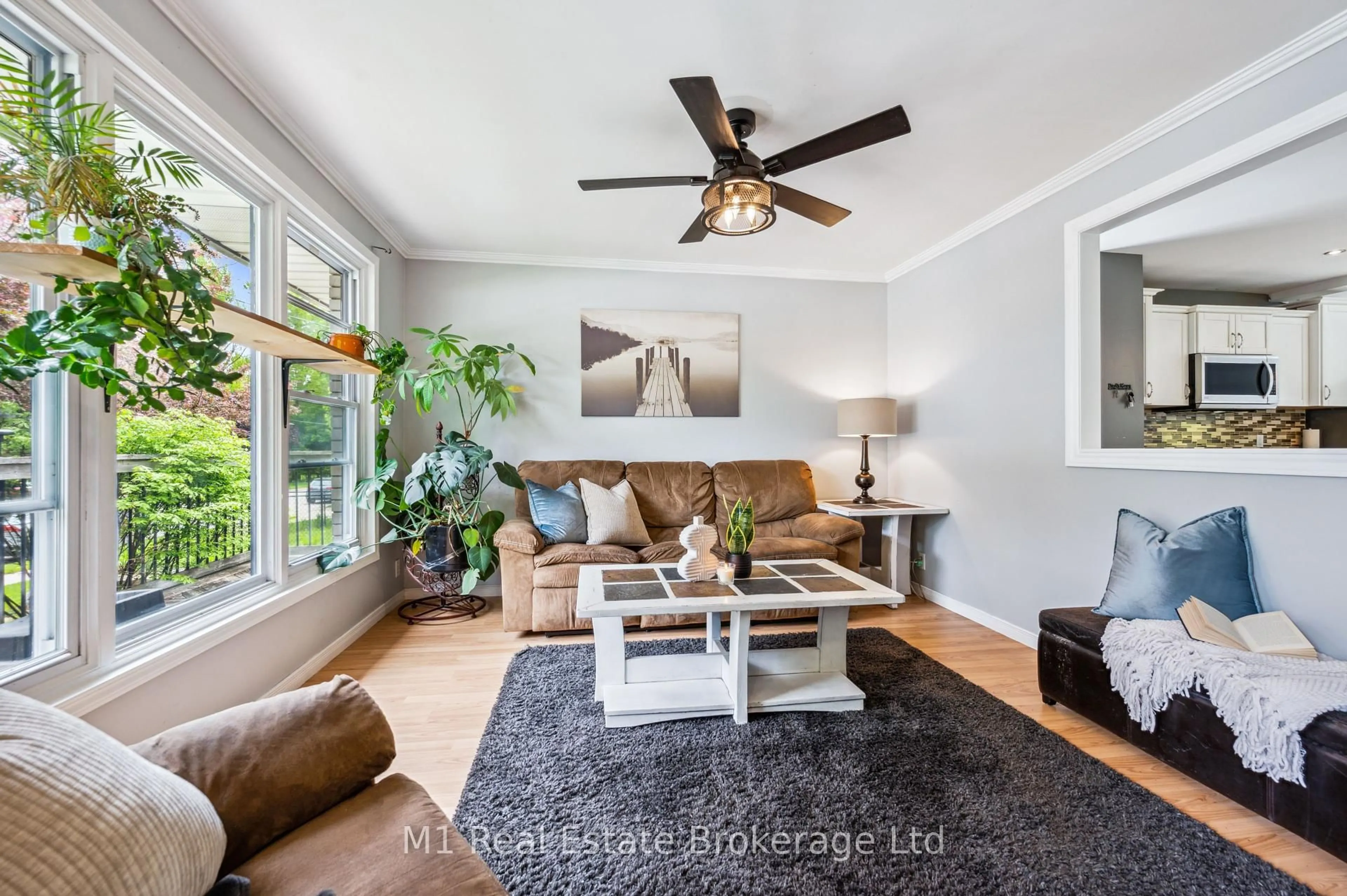 Living room with furniture, unknown for 4 Queen St, Centre Wellington Ontario N0B 1J0